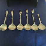 ANTIQUE SET OF 6 PEWTER SPOONS WITH BEAUTIFUL DECORATION. LADY AND GENTLEMAN AT THE TOP ABOVE AN