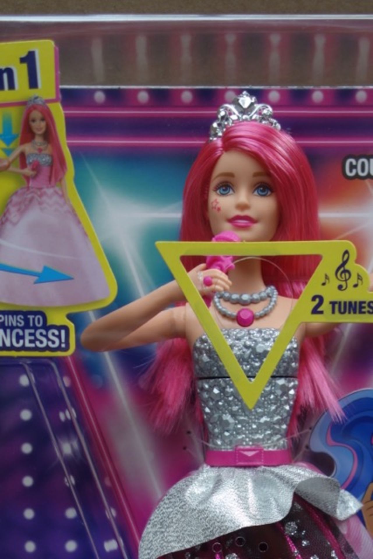 12 x Brand New - Barbie Rock 'n Royals 2 in 1 Doll - Courney. - Image 2 of 3
