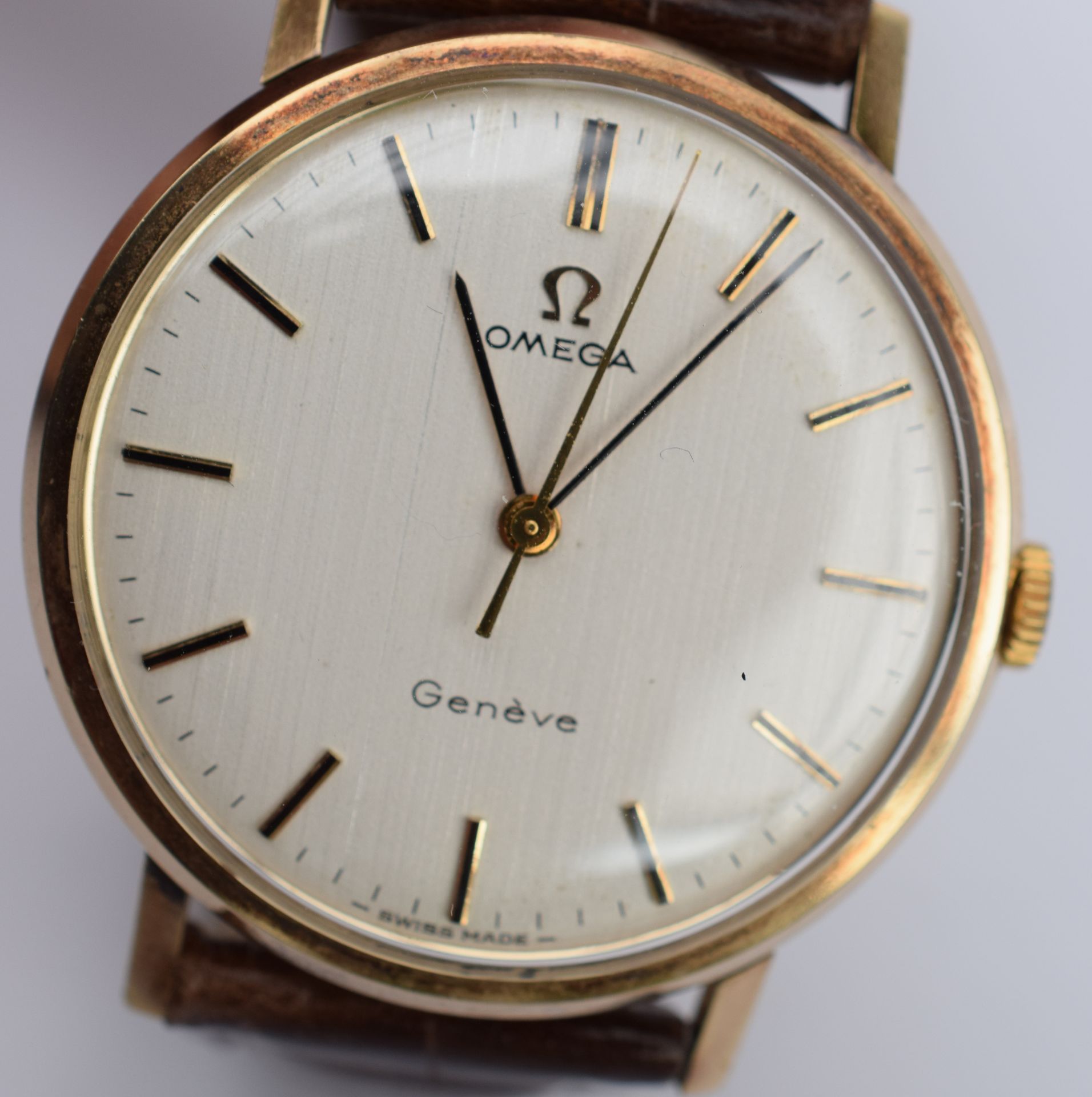 Omega Geneve 9ct Solid Gold Gentleman's Wristwatch Cal 601