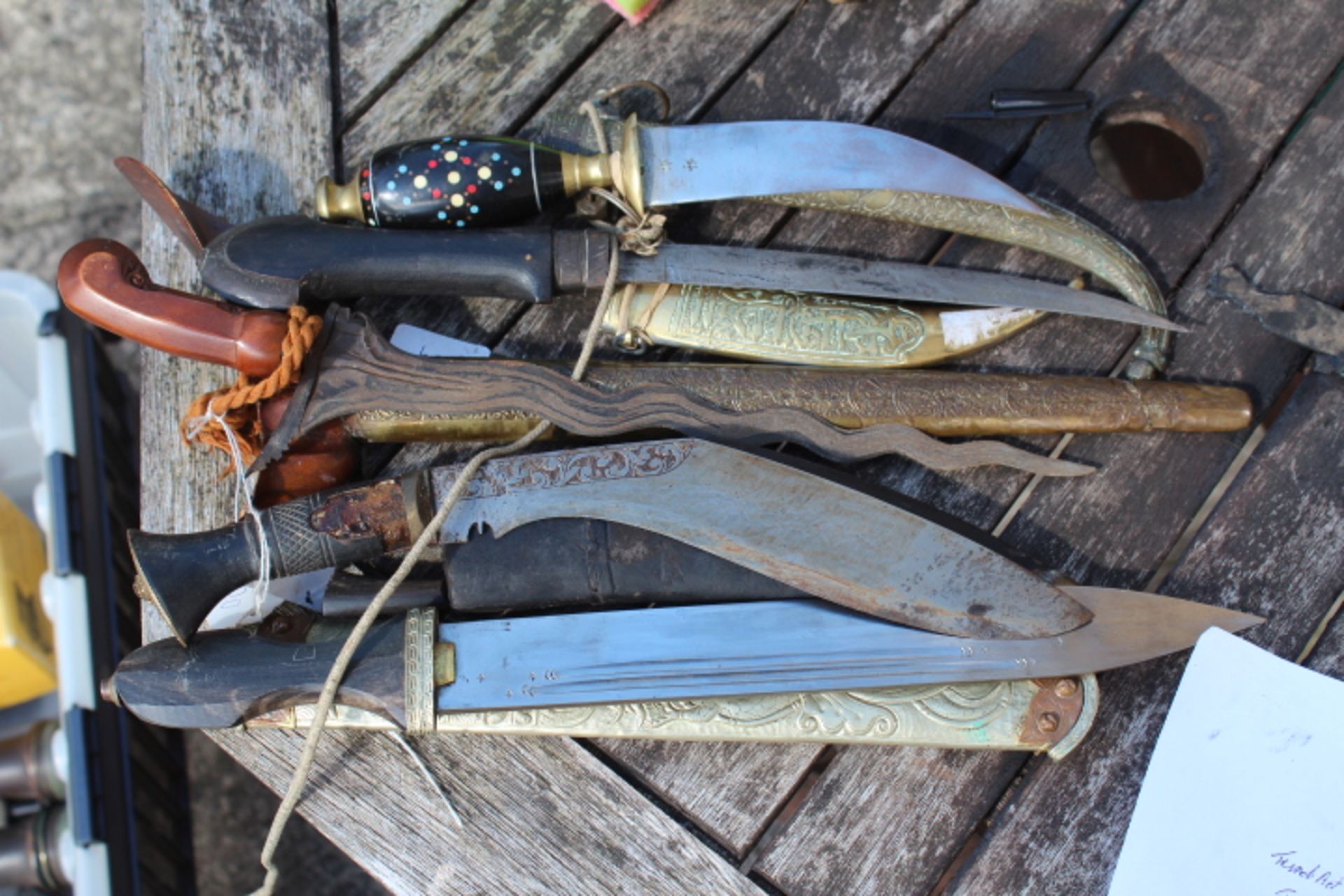 4 Middle Eastten and Asian Daggers. All come with scabbard. Buyer must be 18+. - Image 3 of 8