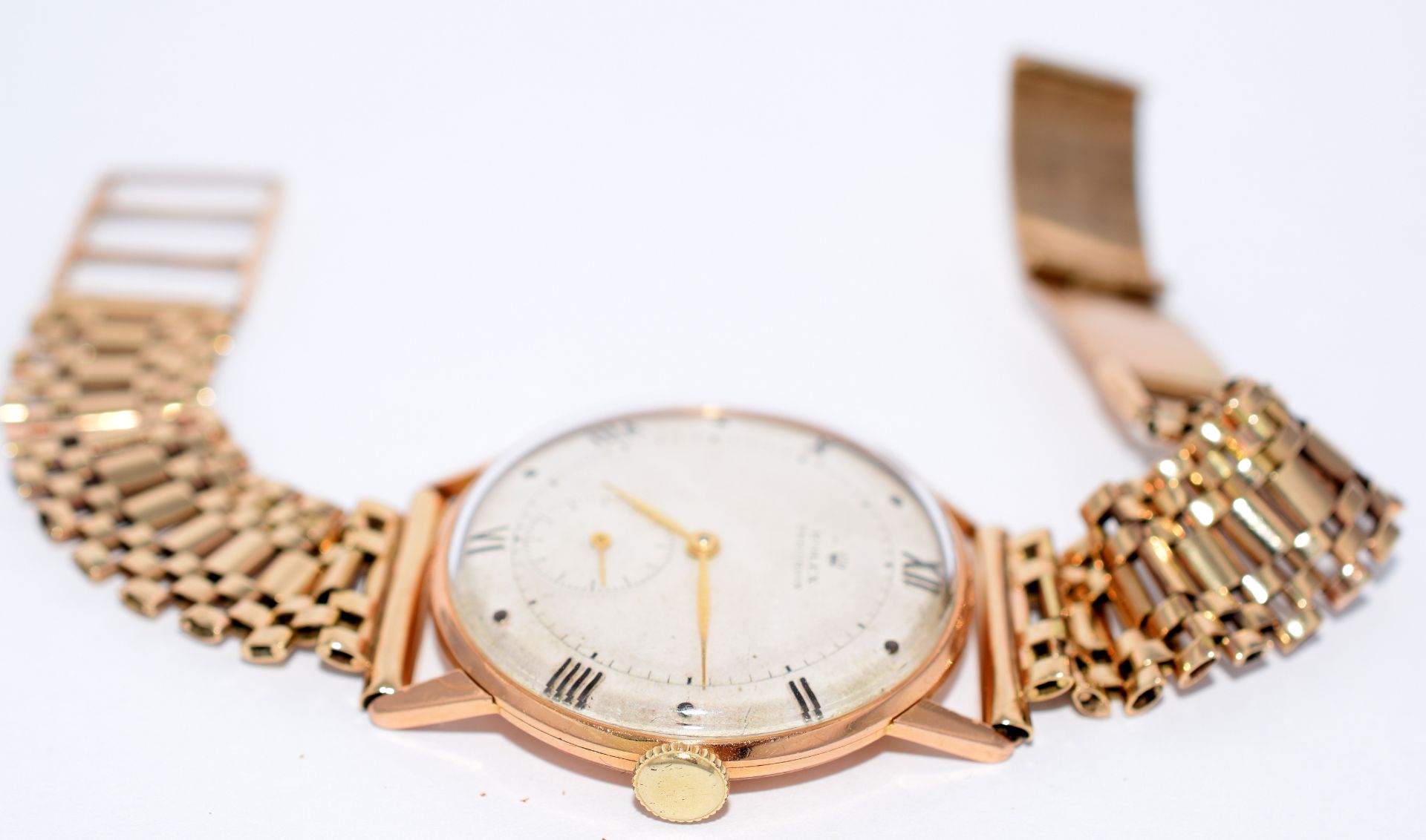 18ct Rose Gold Rolex Precision Cal 3667 on 9ct Rose Gold Bracelet. - Image 5 of 12