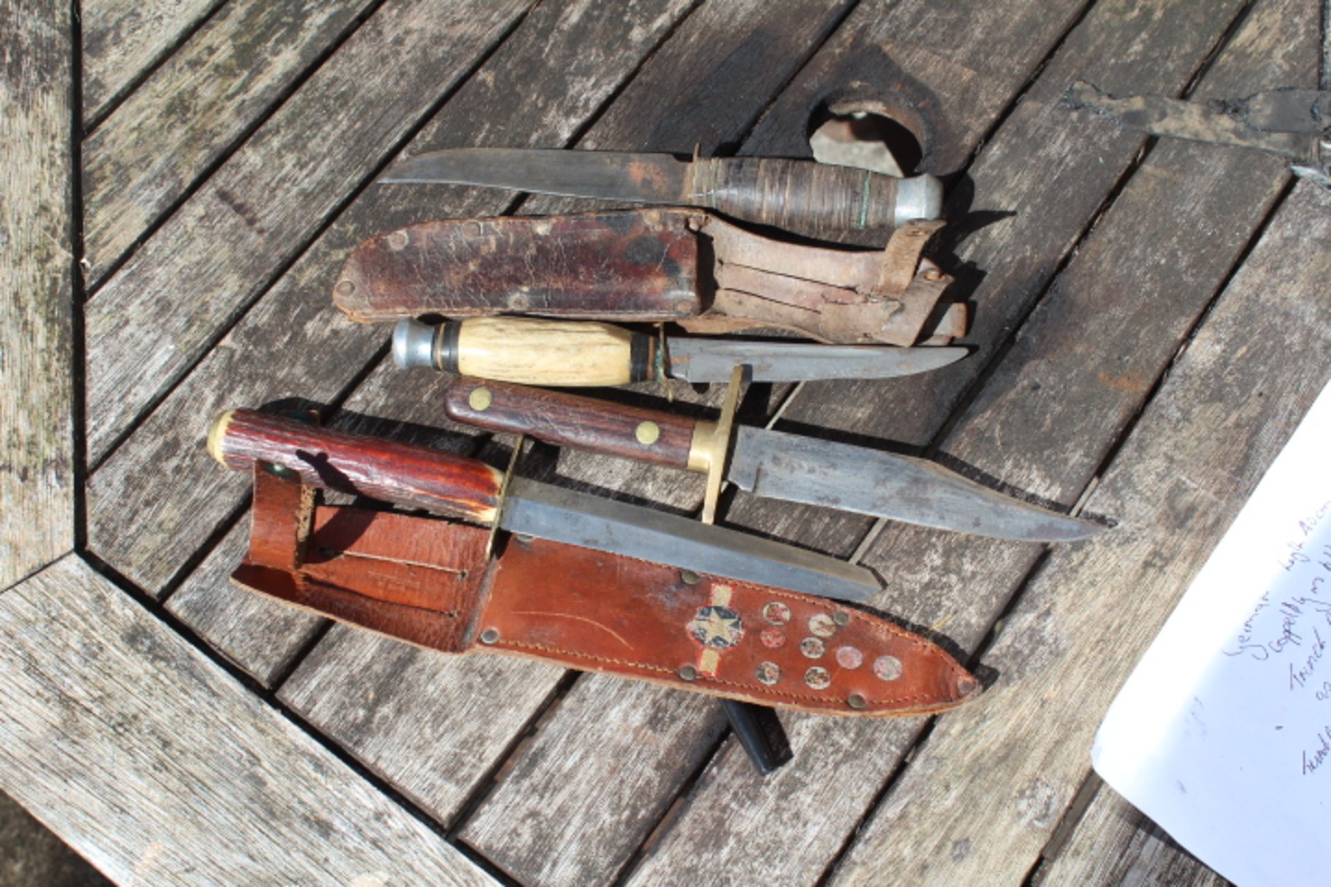 Early Scout and other knives. 4 in total. 2 have scabbards. 2 antler handles, 1 wood and one bound - Image 2 of 2