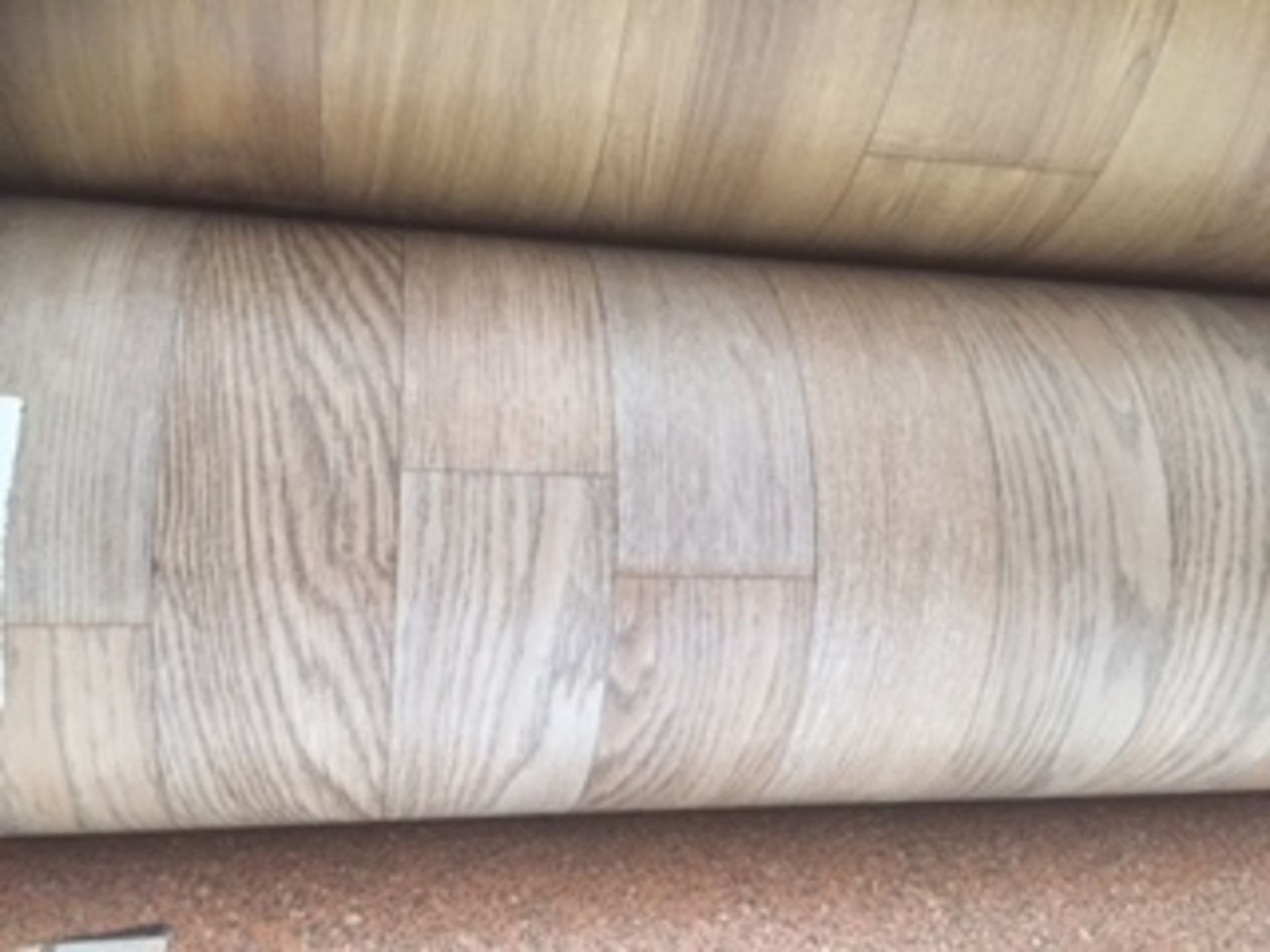 Tarkett Wood - Trend Oak White The Safetred Design family allows specifiers and end users to