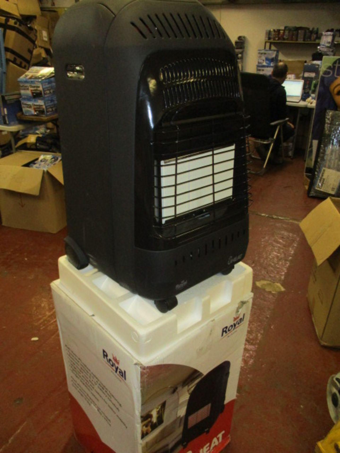Royal At home Uheat gas heater boxed new unused RRP £139.99