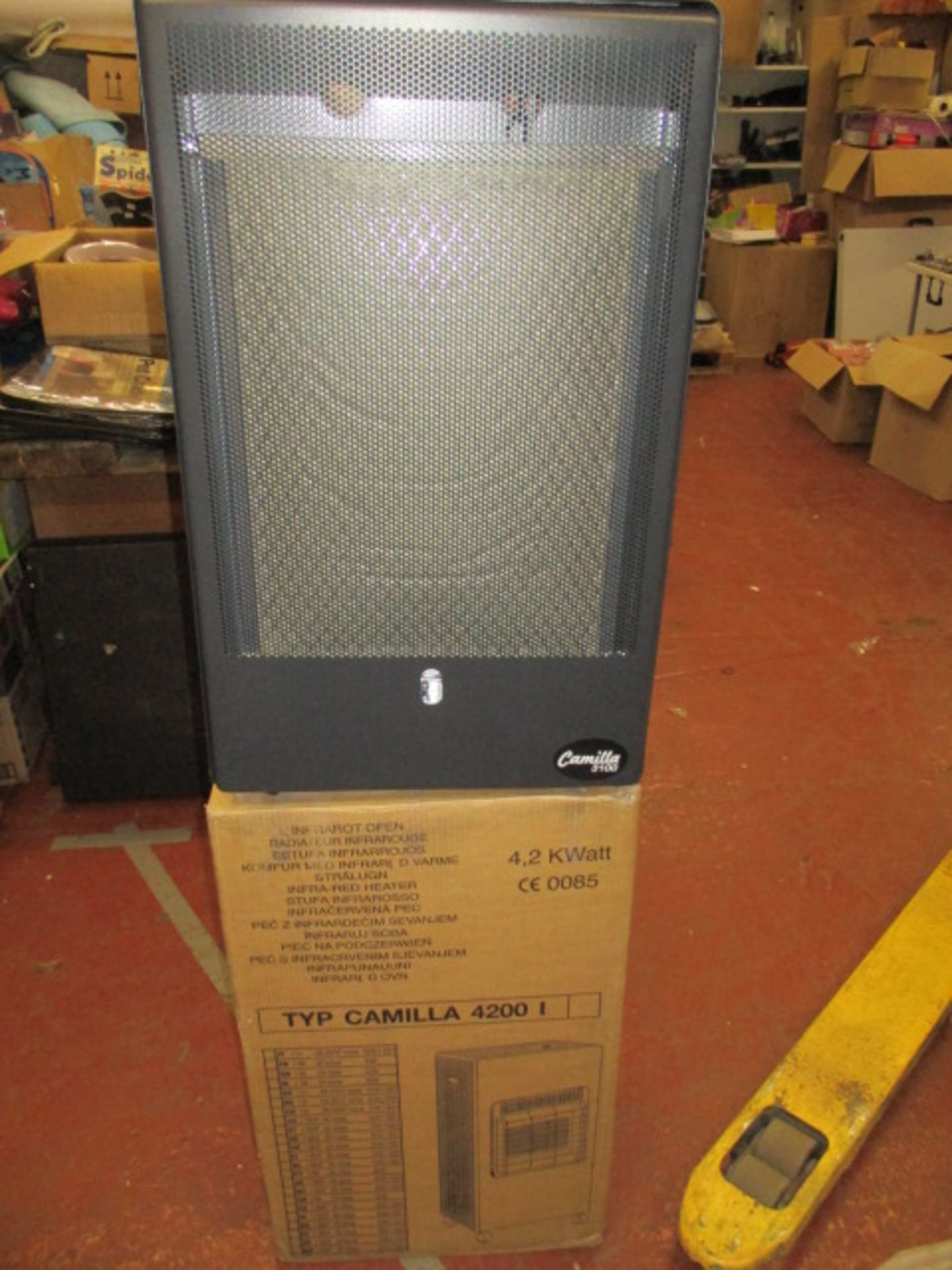 Camilla 3100 Catalytic gas heater brand new in box slight dent on inner base of unit RRP £119.99 - Image 5 of 7