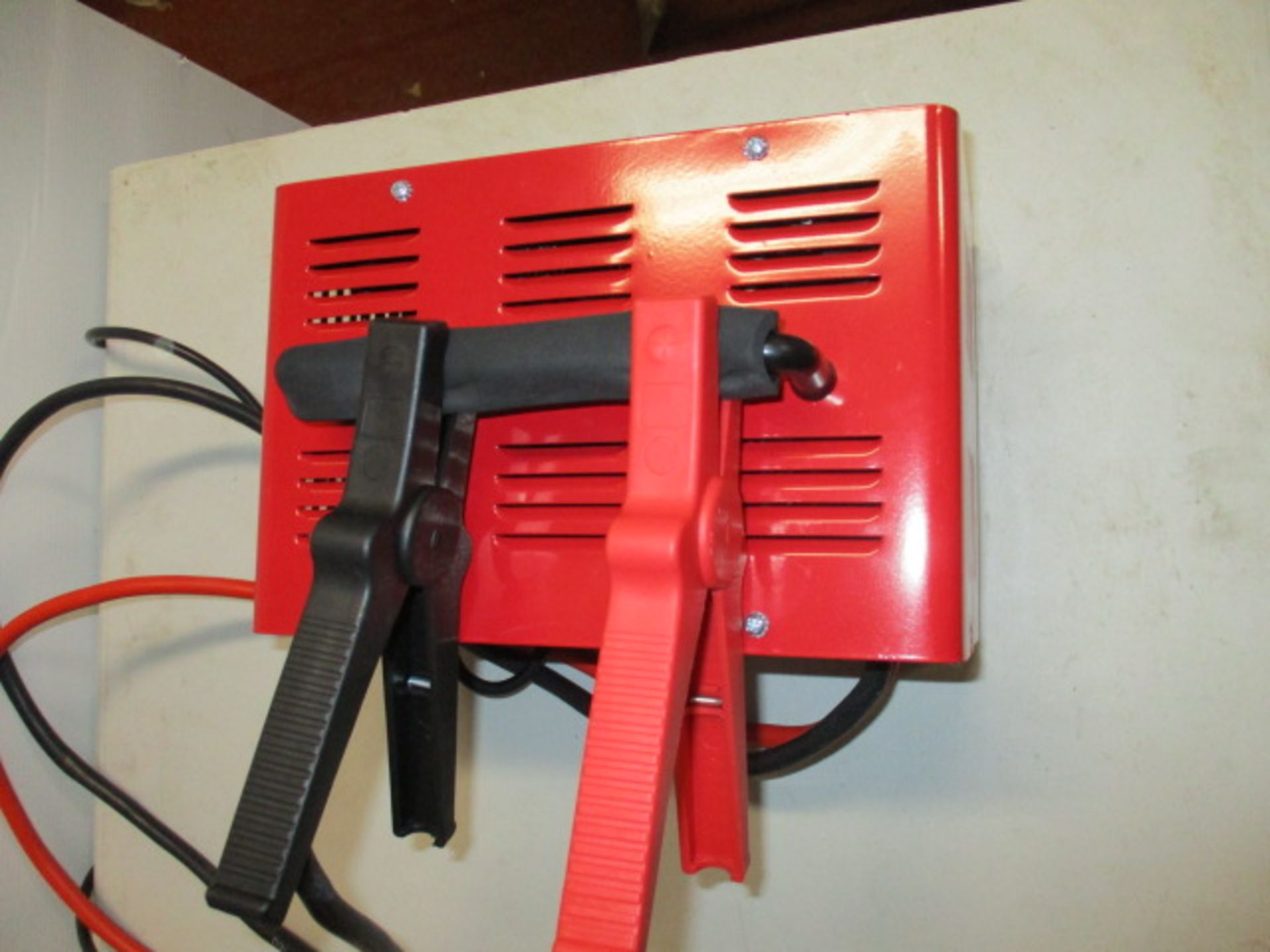 New Streetwize SW75JS fully automatic 2/6/12amp 6/12V battery charger with 75amp jump start unboxed - Image 3 of 4