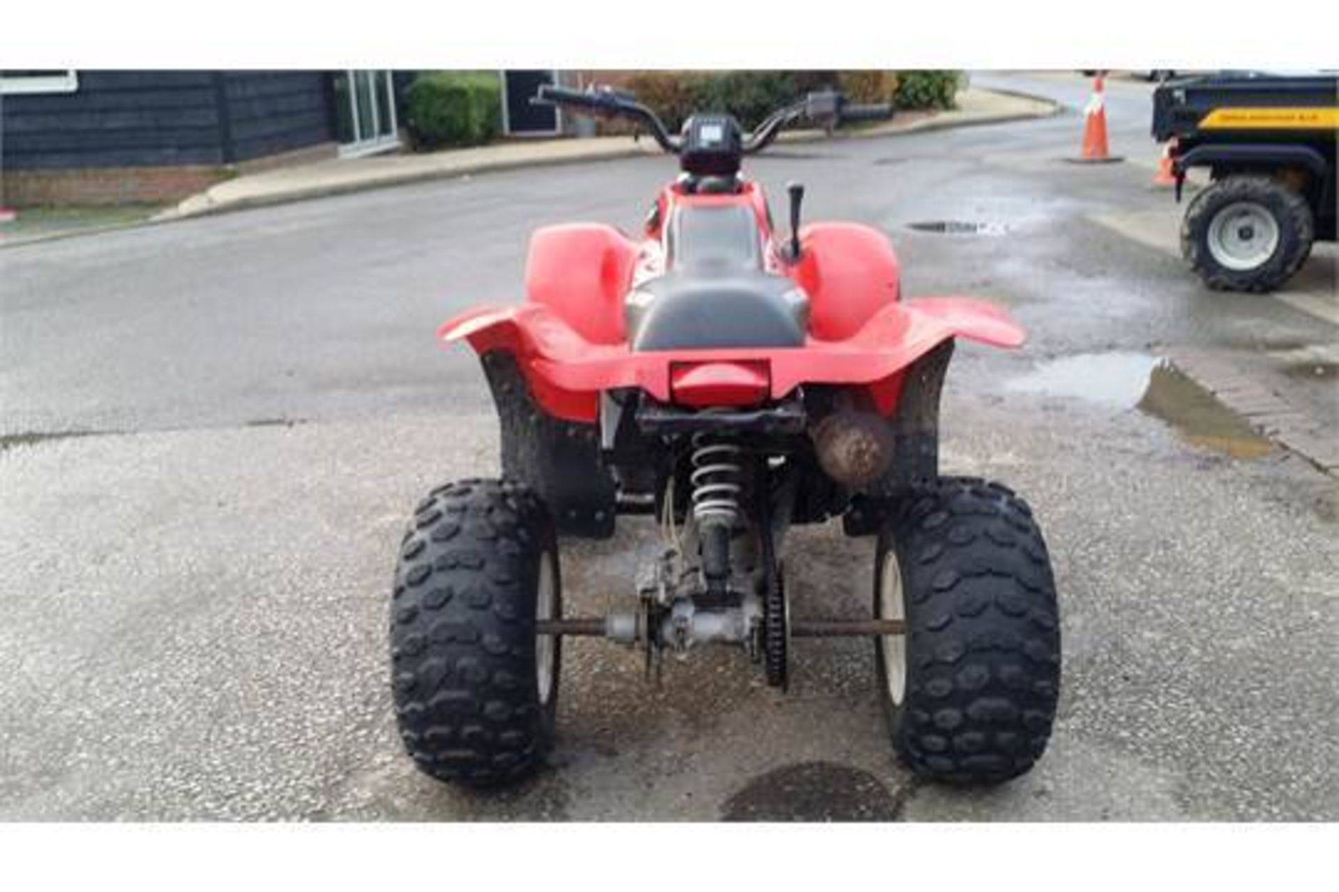 Polaris 330 Trail Blazer NO VAT Year 2002 Electric start Fully serviced Original tool kit Delivery - Image 3 of 6