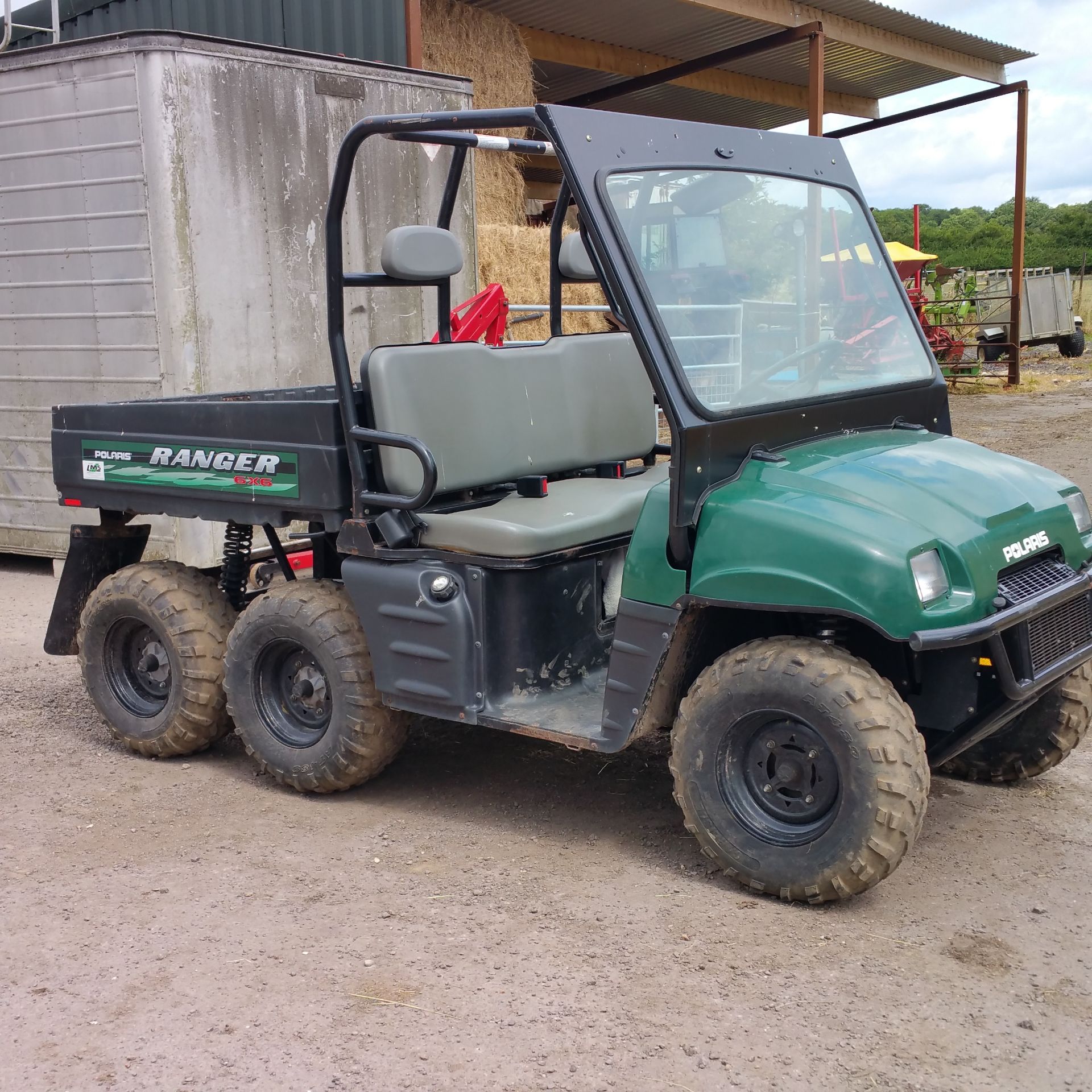 Polaris Ranger 6x6 500cc single cylinder petrol Hours 205 only Good tyres Manual tipping body Engine - Image 2 of 6