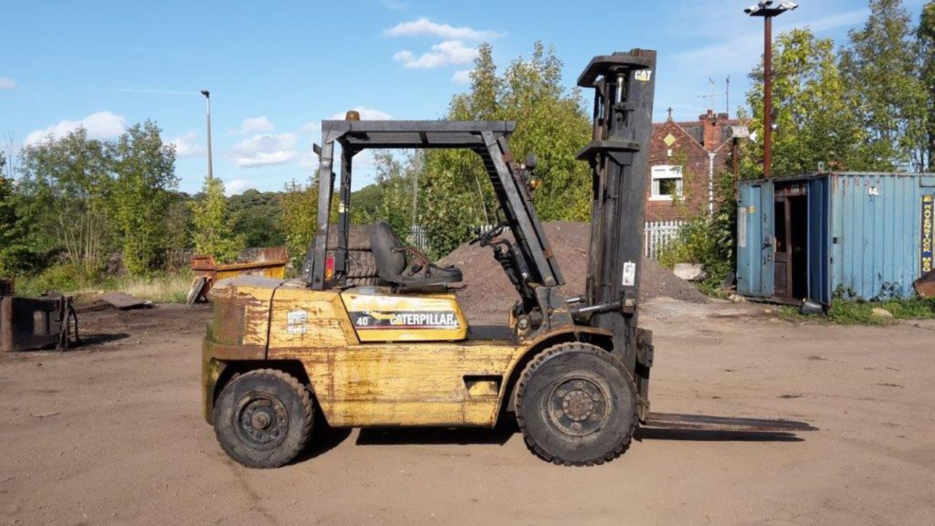 Caterpillar DP40 Forklift - Image 3 of 4