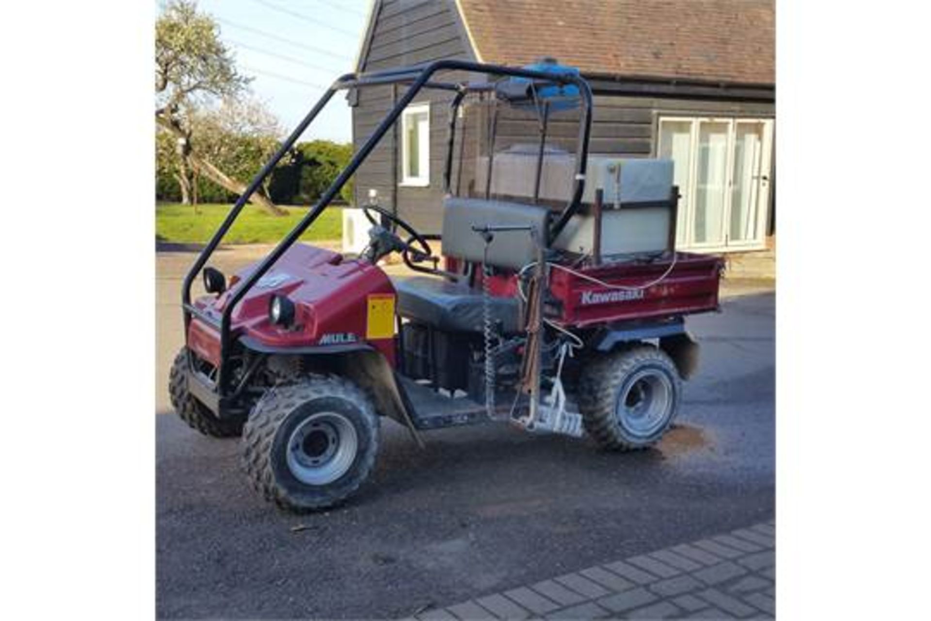 Kawasaki Mule 550 Petrol single cylinder Hours 586 from new Only used for line marking White line