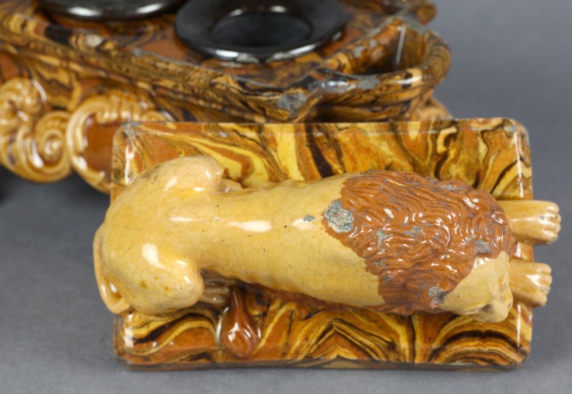 ANTIQUE REDWARE SLIPWARE LION MOUNTED INK STAND 18TH C. - Image 8 of 14