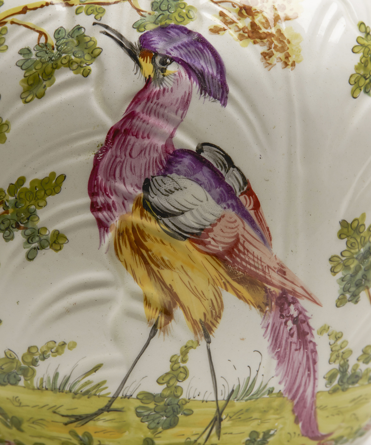 ANTIQUE CABBAGE LEAF MASK JUG WITH EXOTIC BIRDS 18/19TH C. - Image 3 of 9