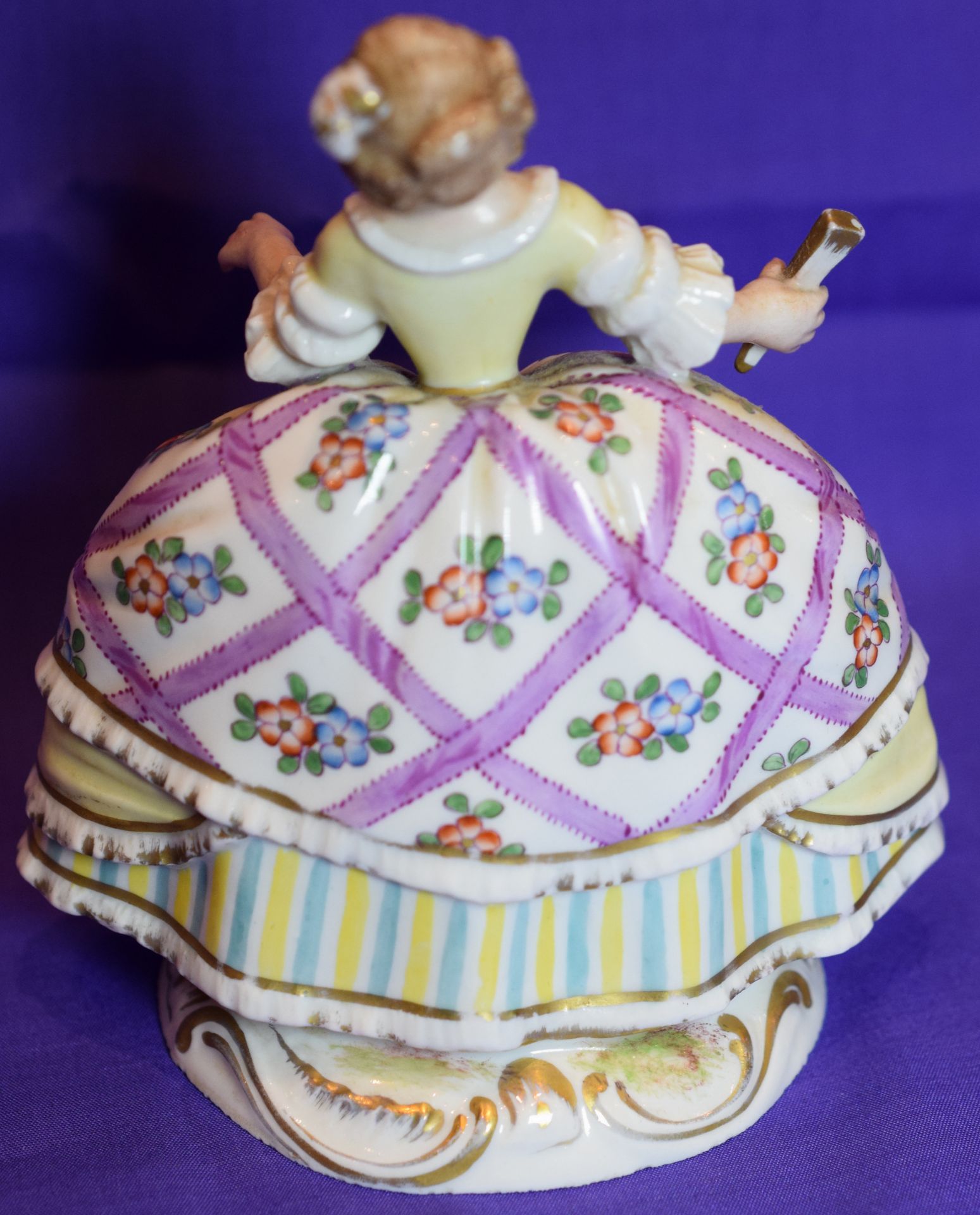 Hand Painted Porcelaine Of Paris, France Figurine - Image 3 of 4