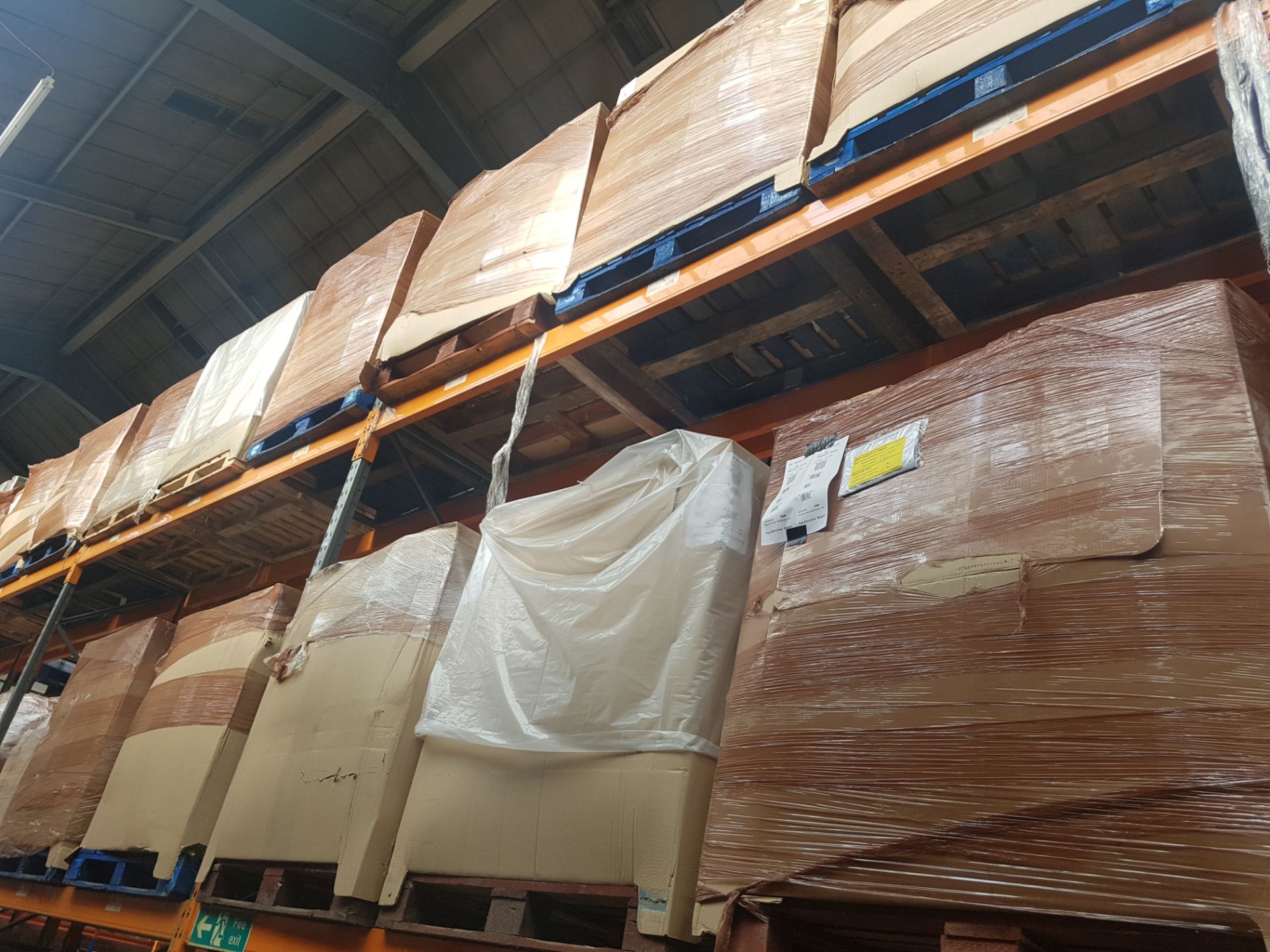 (LOAD HVR) ONE FULL ARTIC LOAD - 24 PALLET S - TOTAL RRP VALUE £21,062.67. Unchecked/Untested