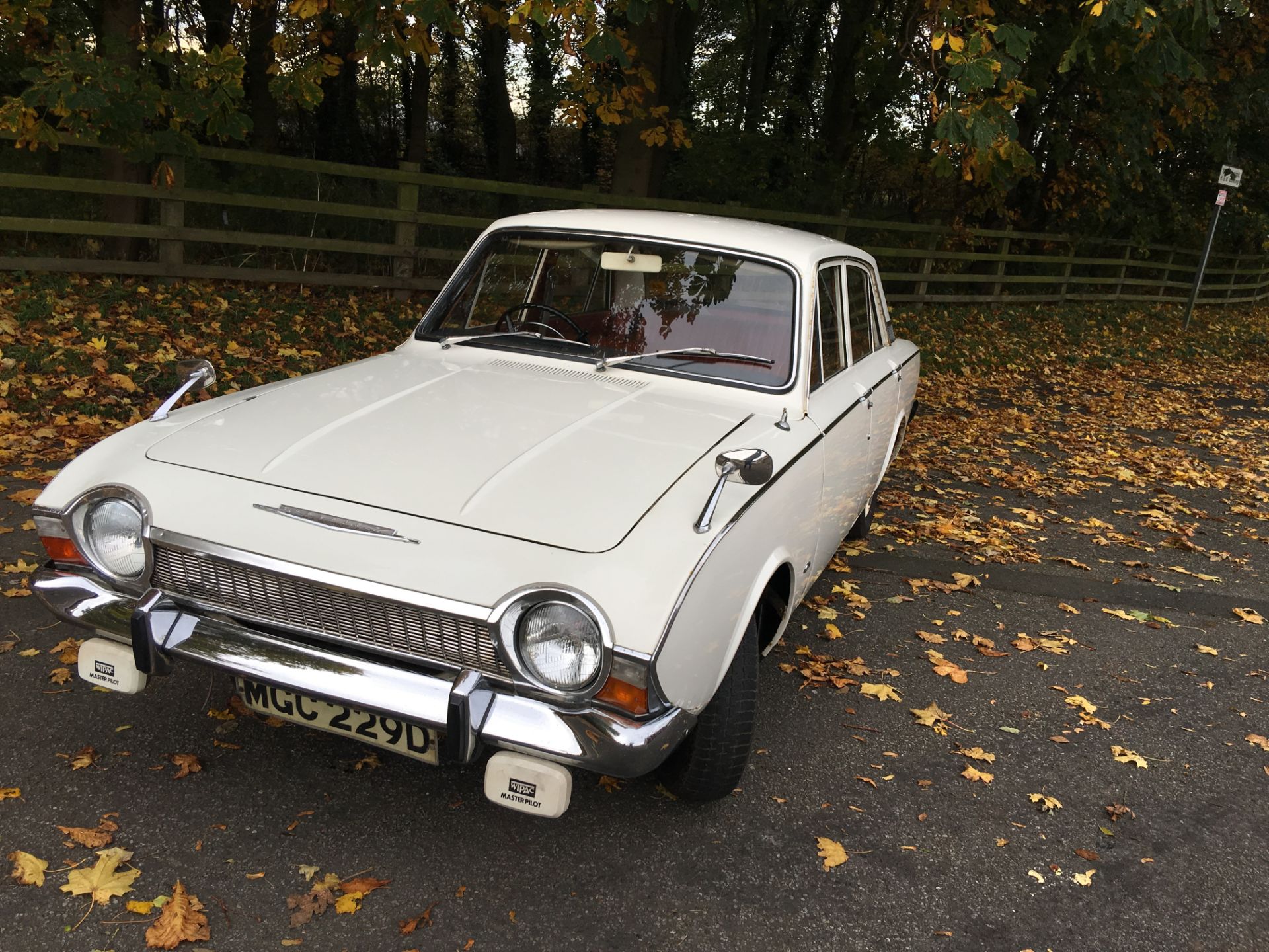 1966 Ford Corsair  1.7 V4 Deluxe - Image 2 of 17