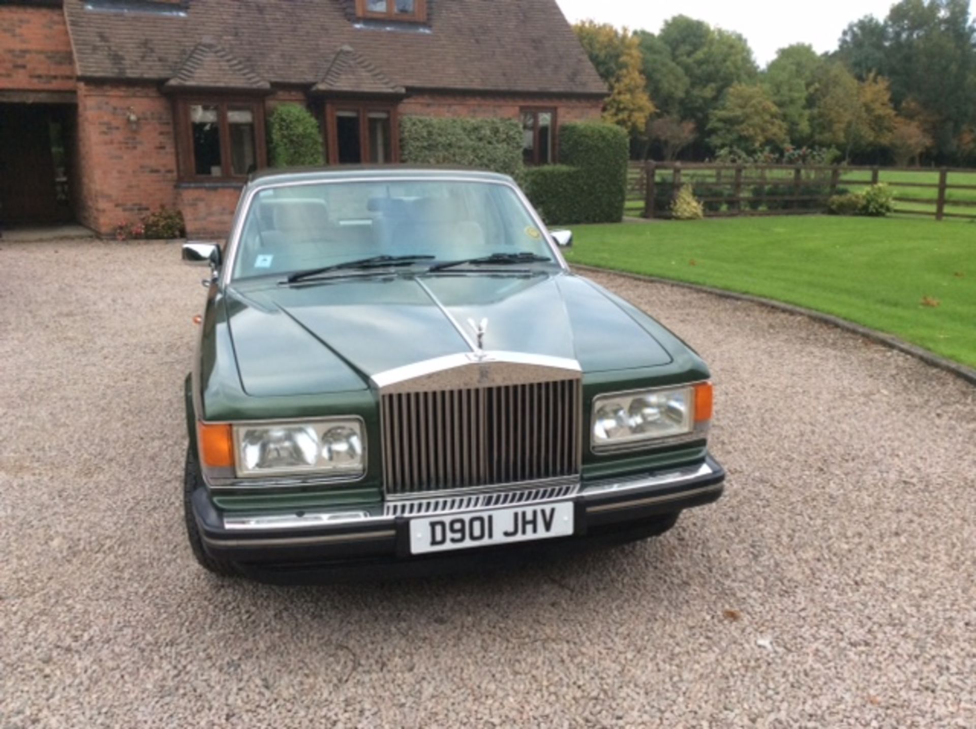 1986 Rolls Royce - Image 2 of 9