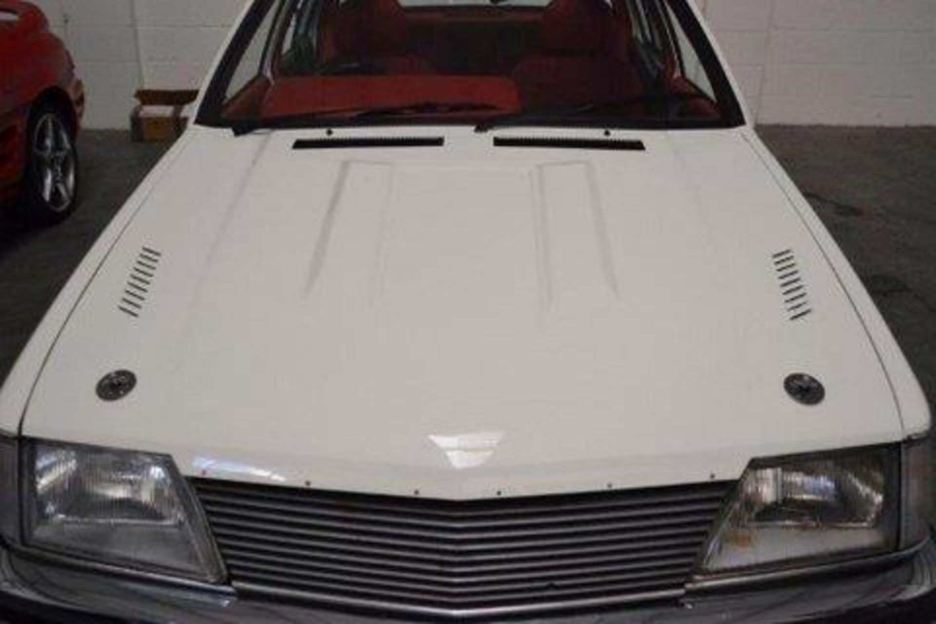 Holden Commodore VH - Image 7 of 20