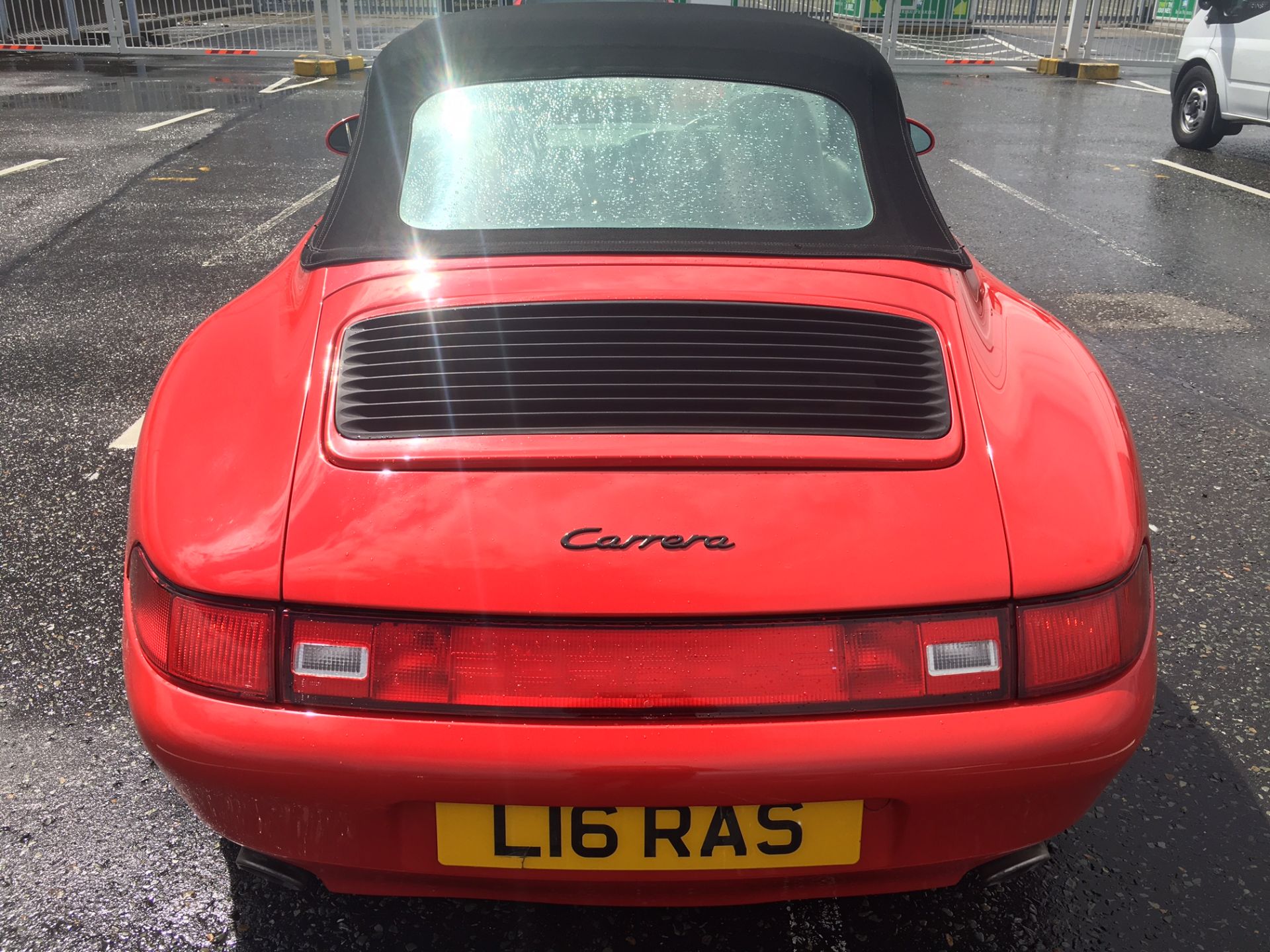 Porsche 993 Cabriolet - Image 6 of 8