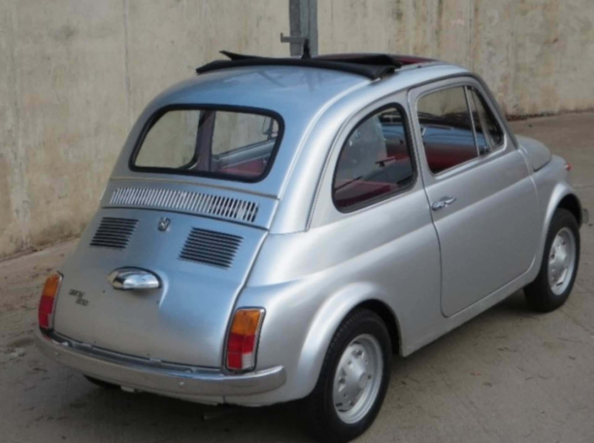 Fiat 500 R-1976. Full Restoration and 8 Kilometres since - Image 7 of 23