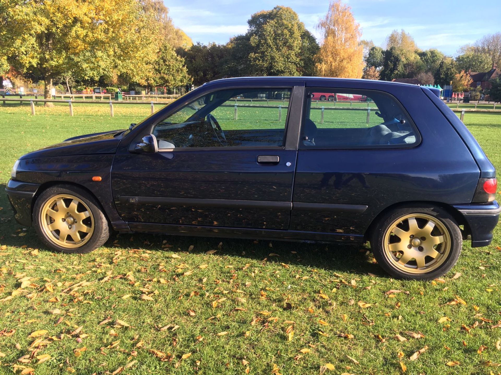 Renault Clio Williams 2 - Image 25 of 51