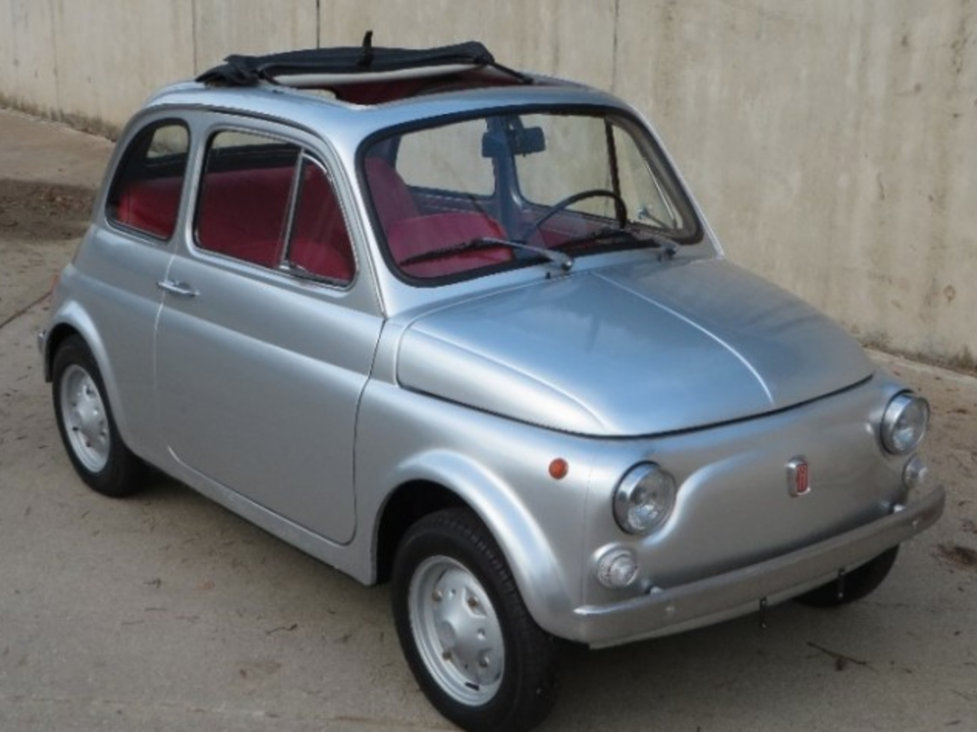 Fiat 500 R-1976. Full Restoration and 8 Kilometres since - Image 2 of 23