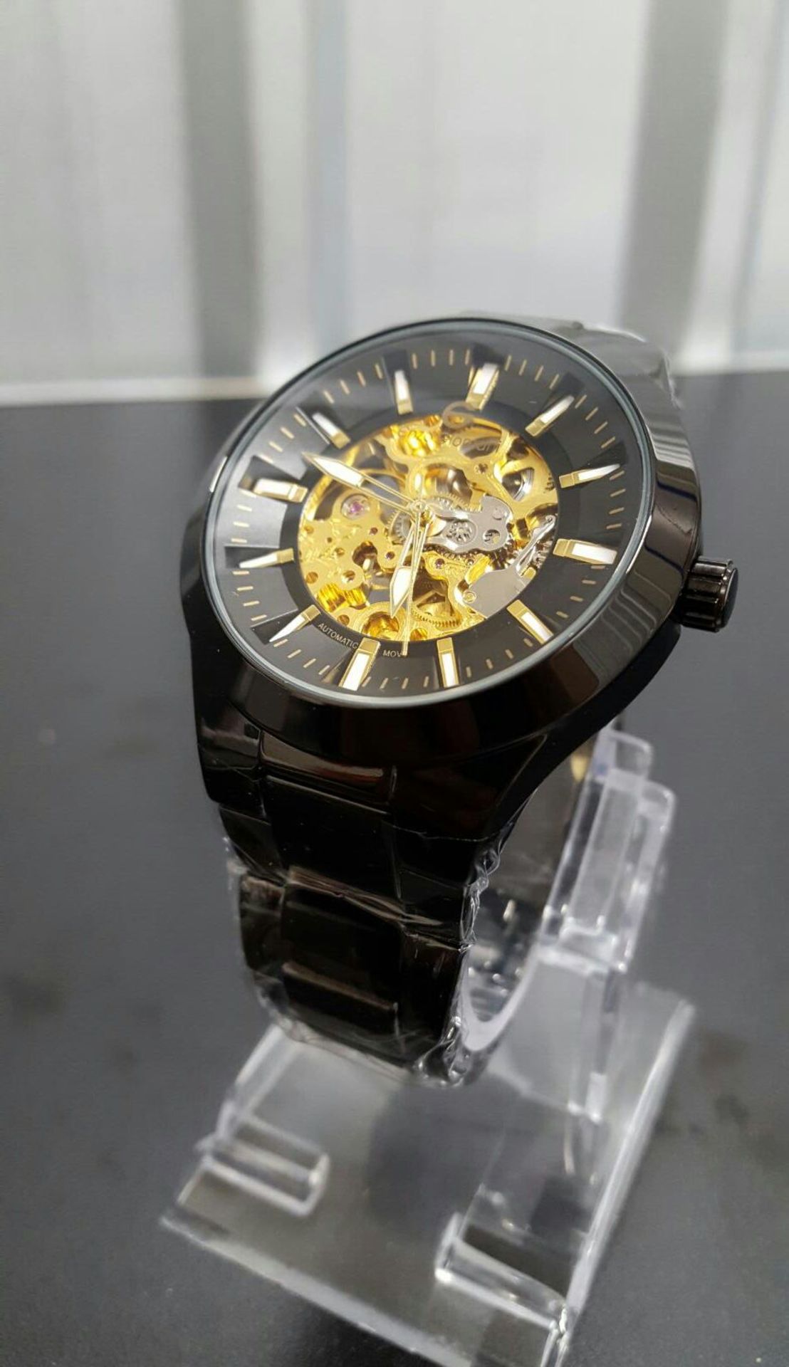 BRAND NEW ENZO GIOMANI EG0021, GENTS BLACK FACE STAINLESS STEEL BRACELET MECHANICO WATCH, COMPLETE