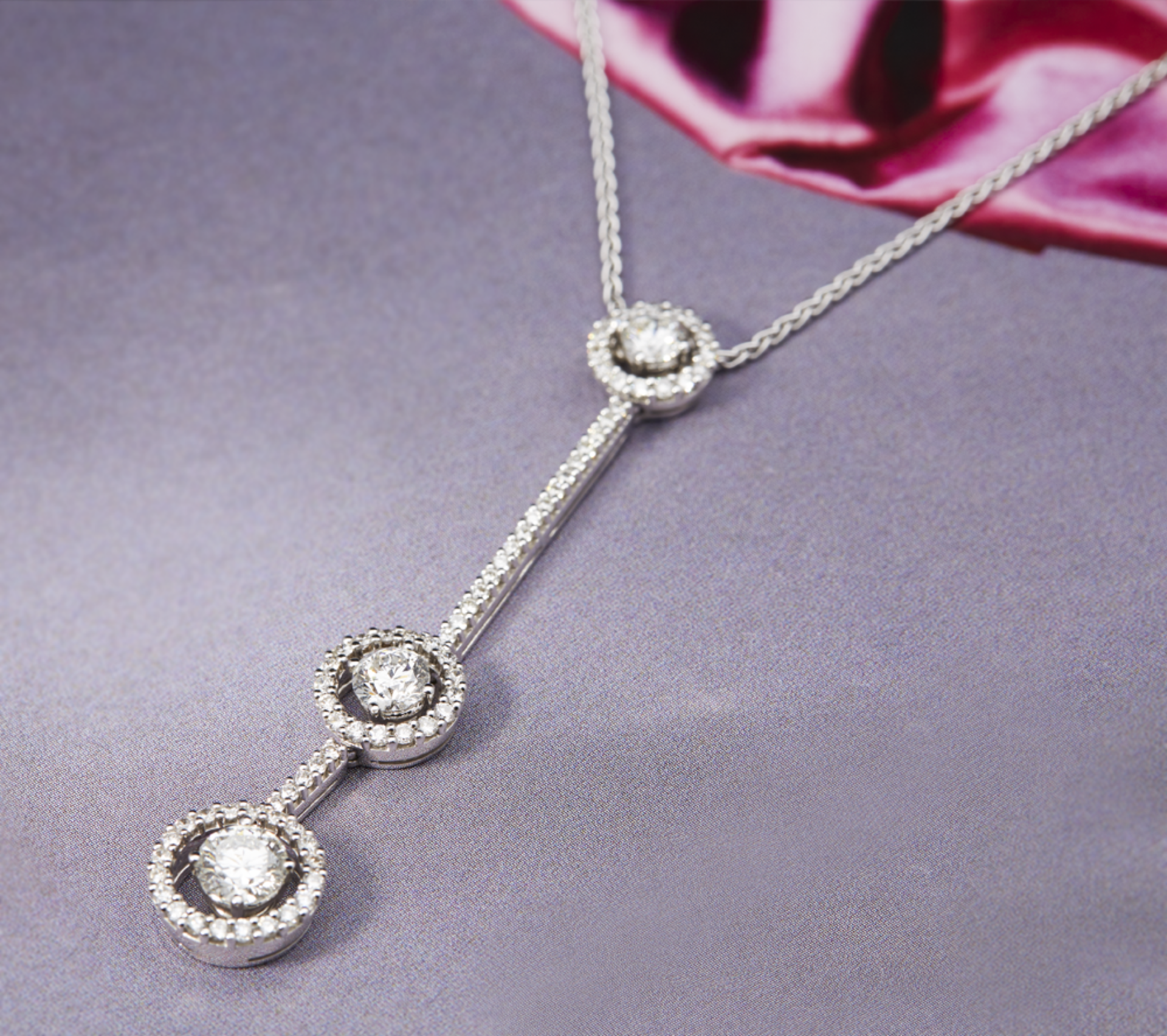 18k White Gold 2.42ct Diamond Drop Necklace