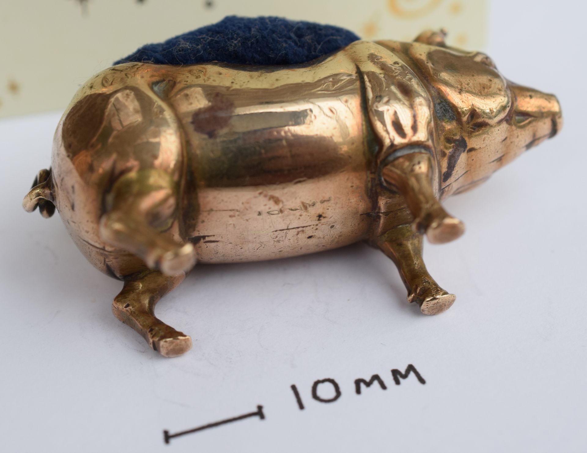 Bronze Pig Pin Cushion NO RESERVE - Image 3 of 4