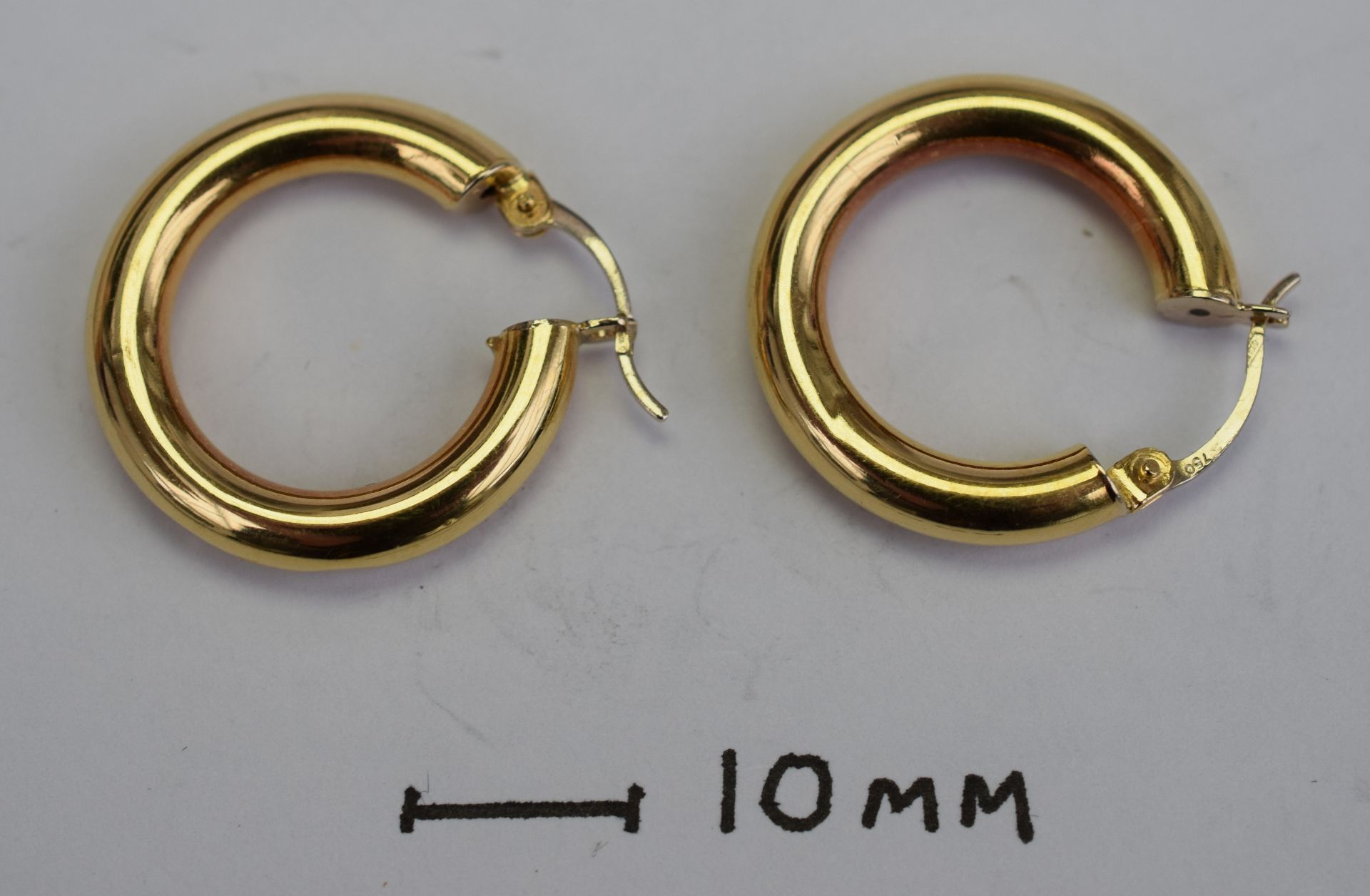 18ct Yellow Gold Hoop Earrings 2.9grms