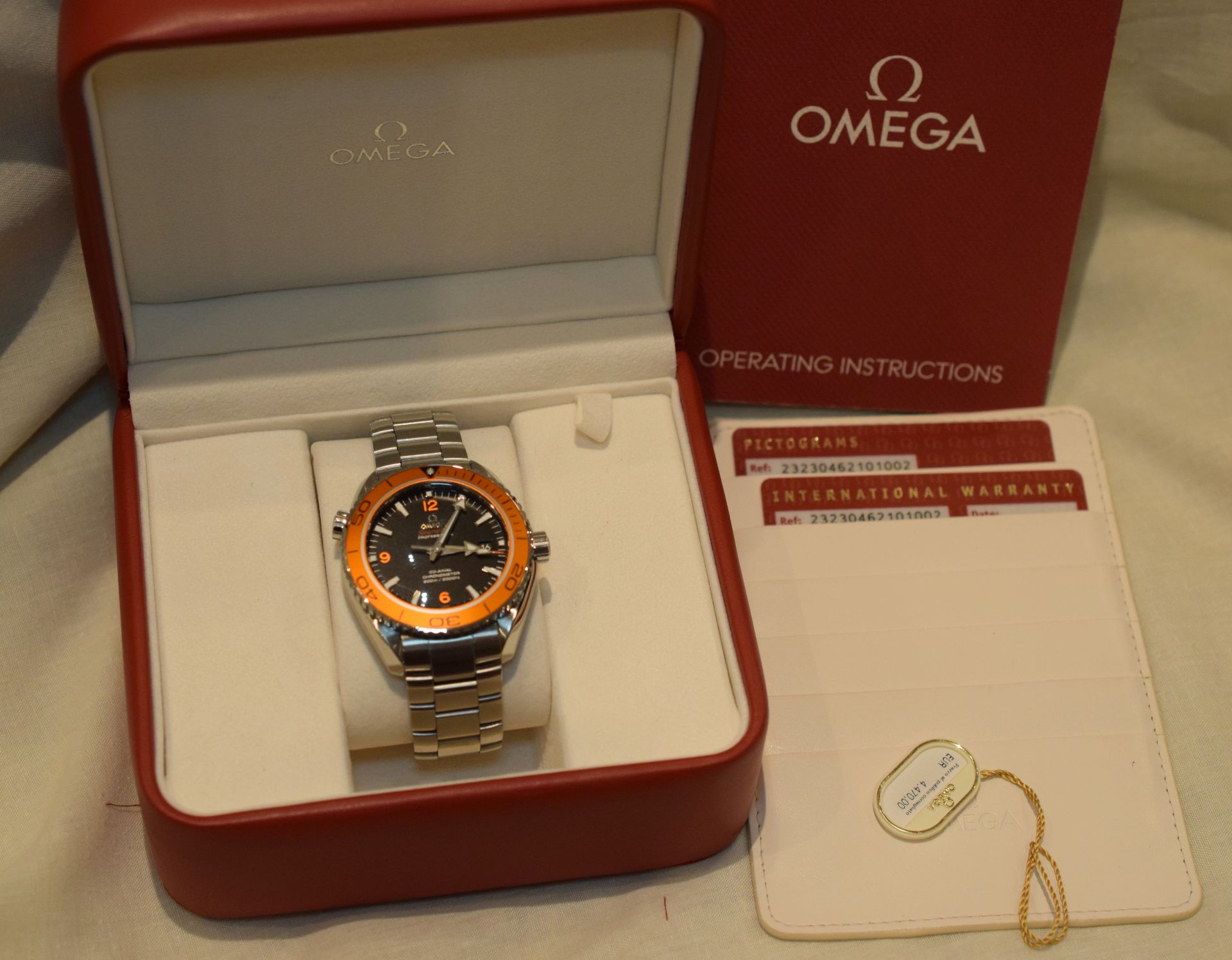 Omega Seamaster Planet Ocean 2014 Only Worn A Few Times - Image 2 of 9