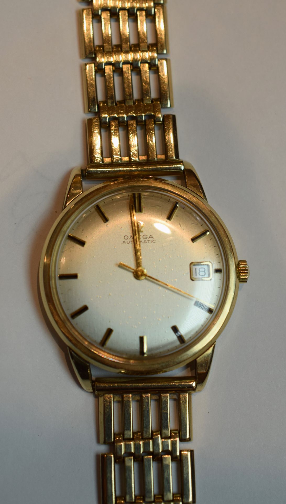 9ct Gold Omega Automatic Date On 9ct Gold Bracelet