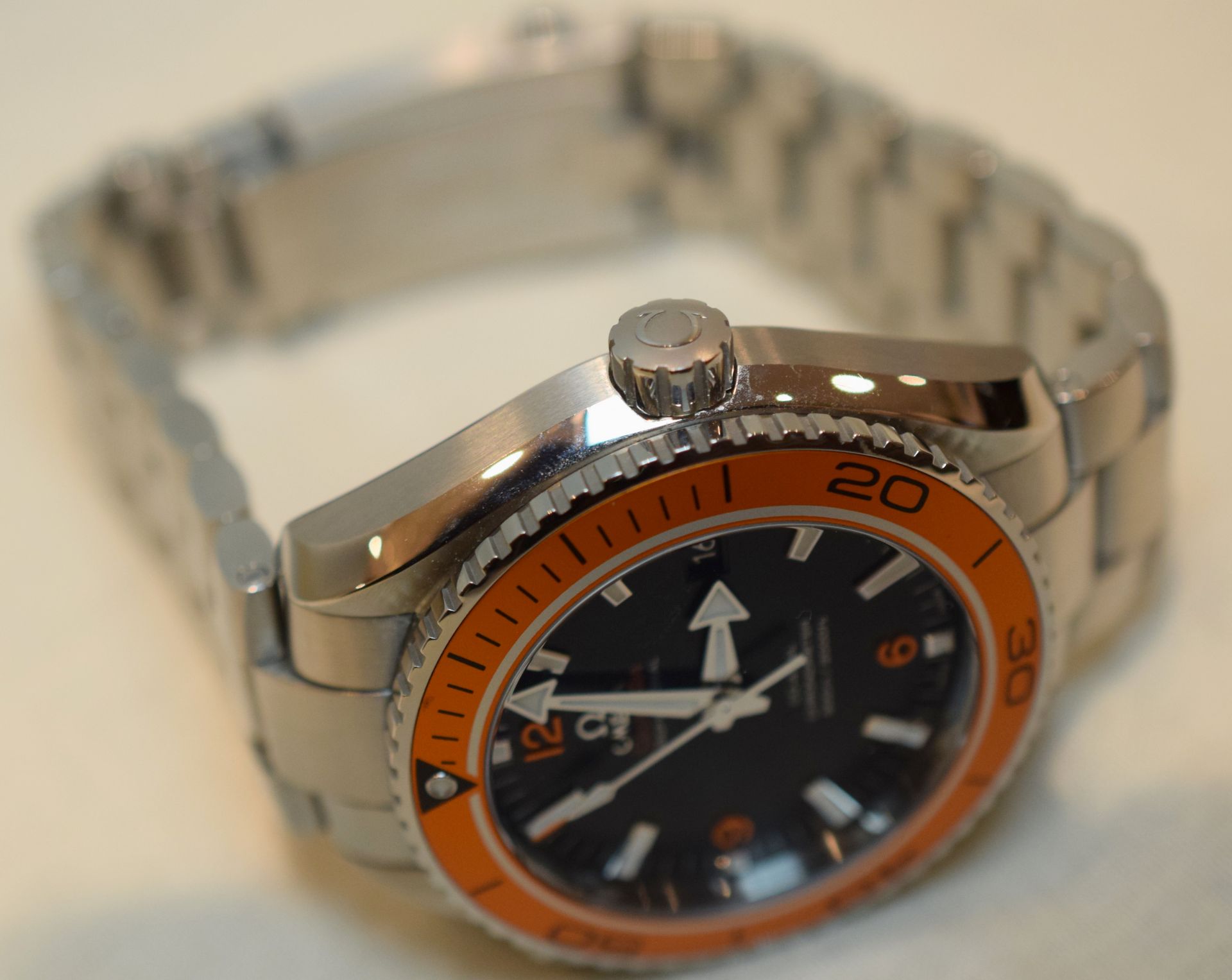 Omega Seamaster Planet Ocean 2014 Only Worn A Few Times - Image 4 of 9