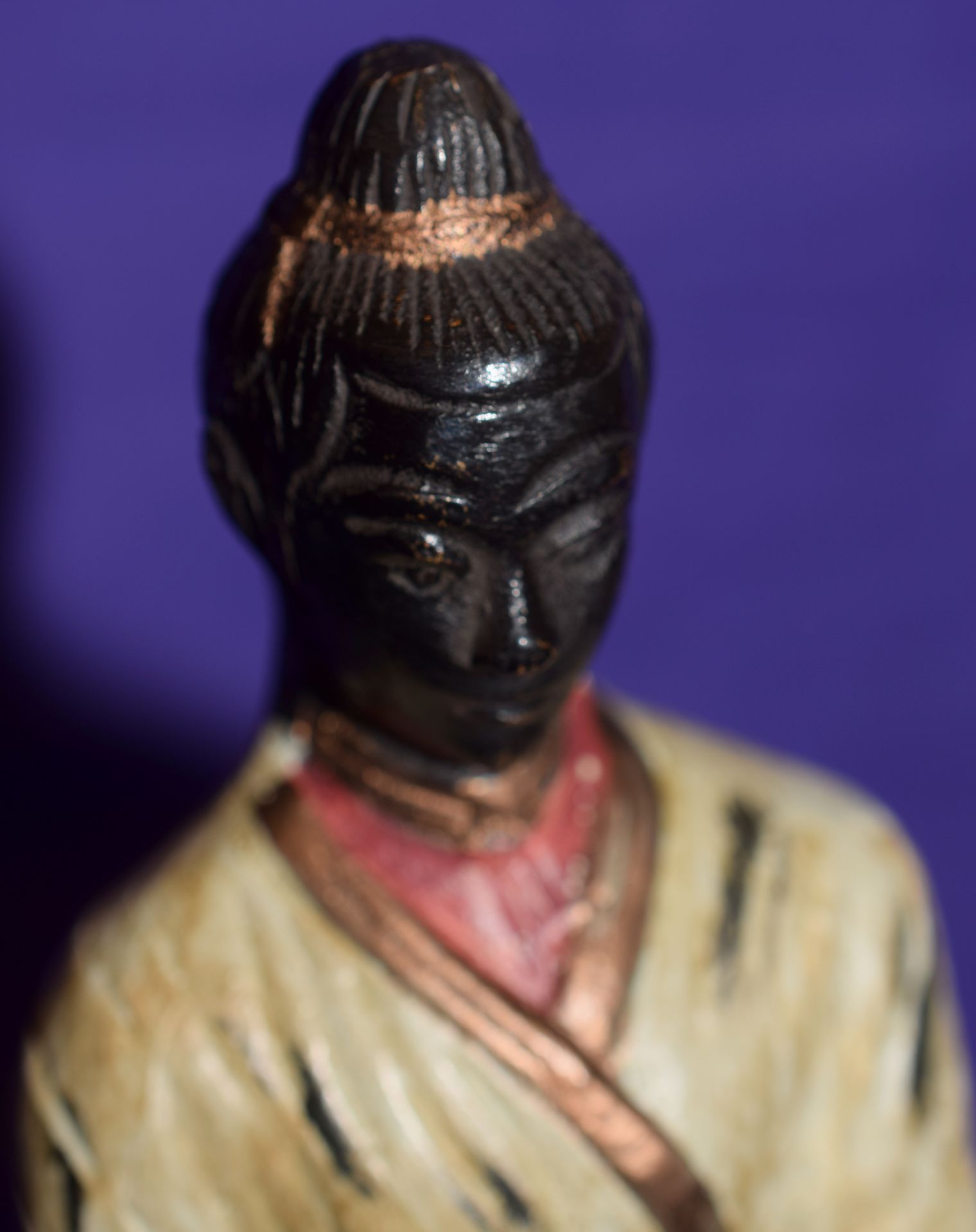 Bronze Cold Painted Figure Of An Eastern Female (Siamese?) Holding A Tray - Image 4 of 7