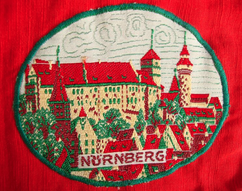 Original Pre WW2 Nazi German Nuremberg Rallies Car Pennant With Embroided Nurenberg Scene - Image 3 of 3