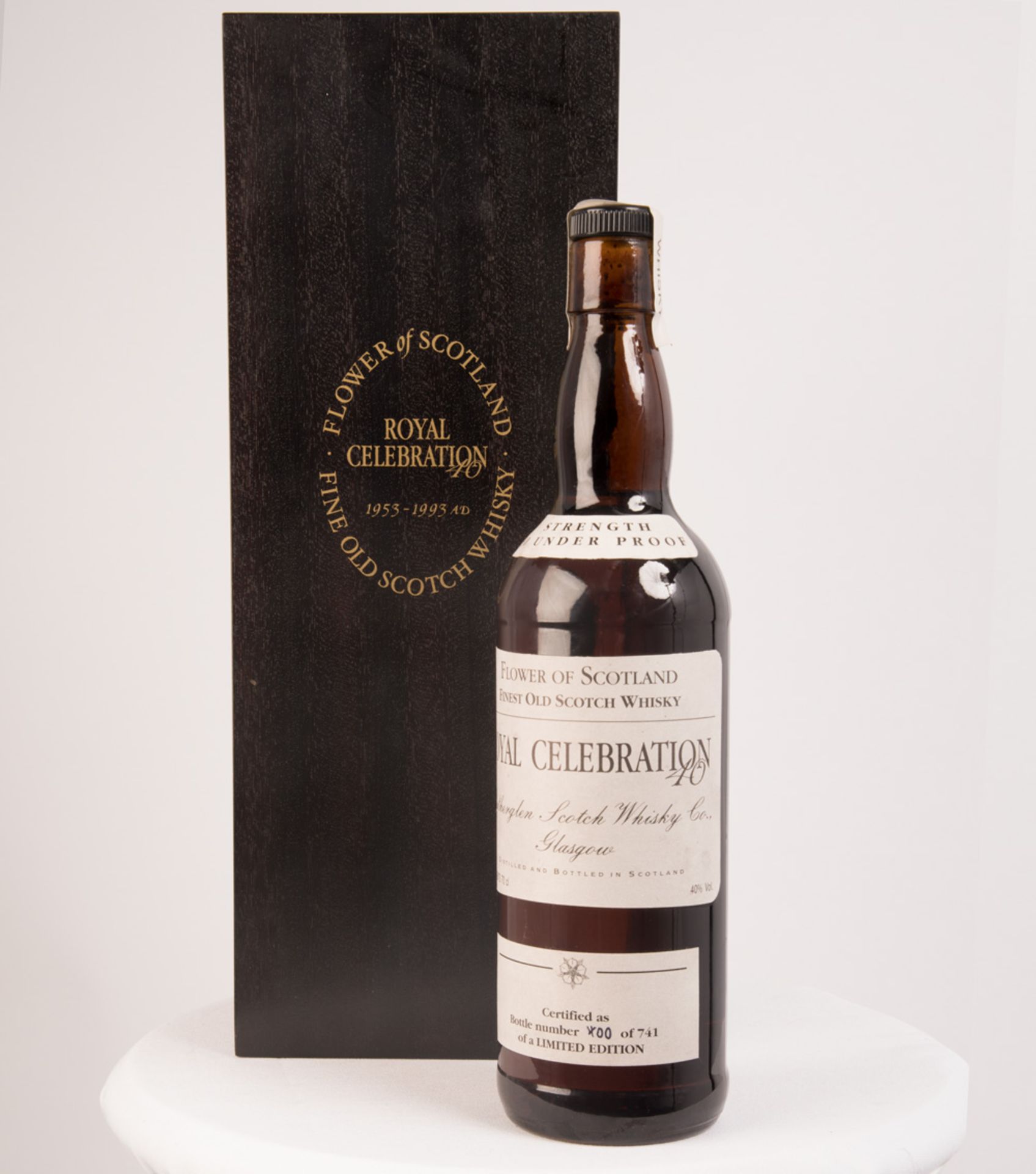 FLOWER OF SCOTLAND ROYAL CELEBRATION 40 Bottled by Rutherglen Scotch Whisky Co. Limited edition,
