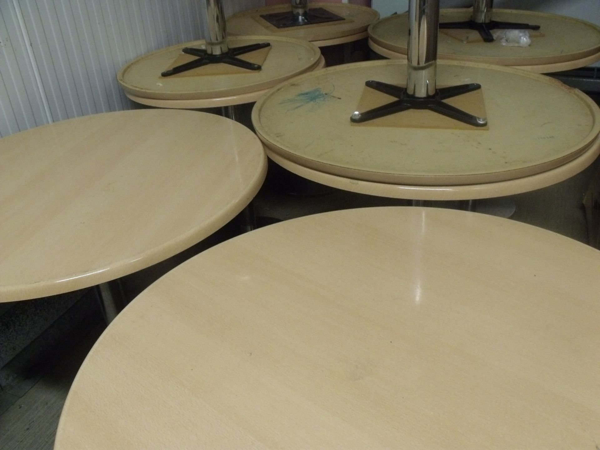 11 x bistro / café tables werzalit tops in beech 7 x 900mm round and 4 x 700mm round all with chrome