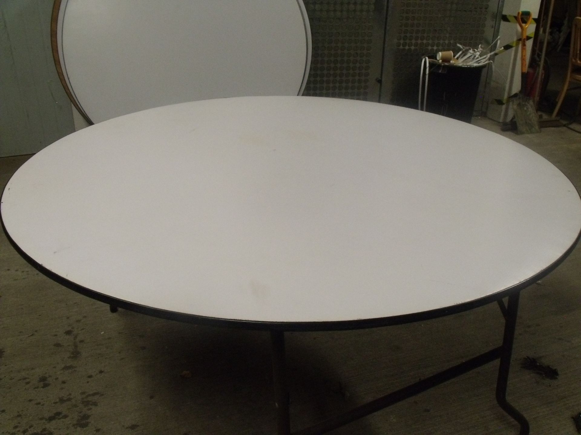 5 x 5ft round padded banqueting table tops only
