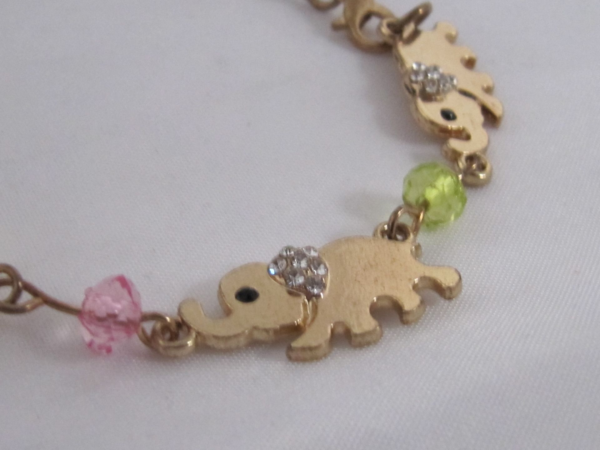 Elephant Themed Fashion Bracelet. - Image 2 of 3