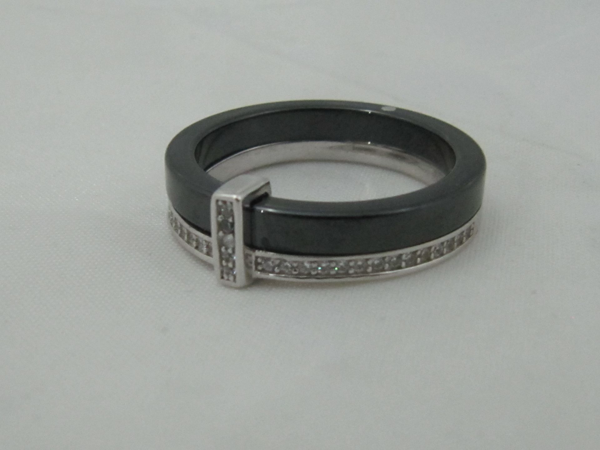 Stunning 10k White Gold Filled Ring. Size S.