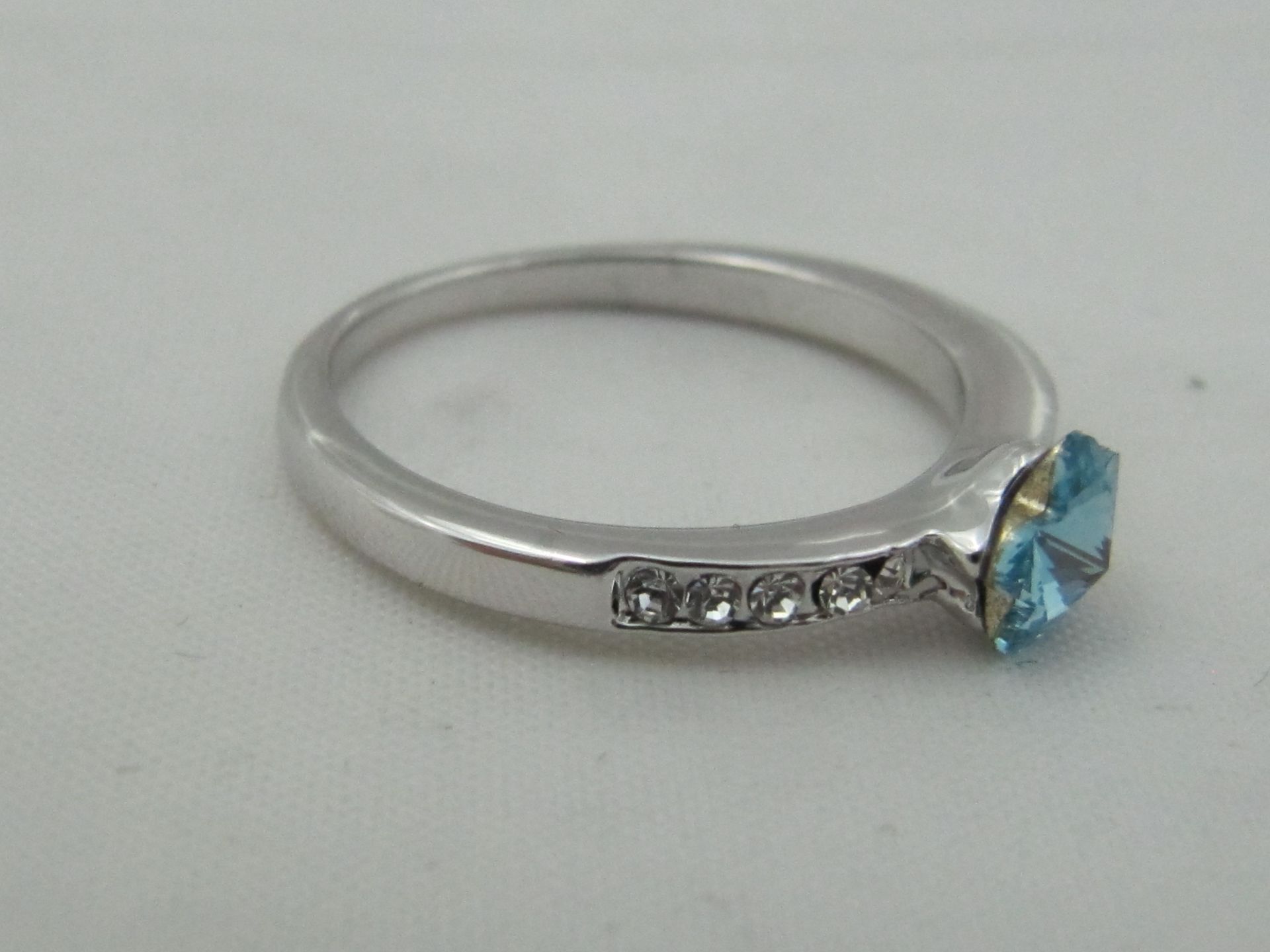 10k White Gold Filled with Blue Sapphire. Size N. - Image 5 of 7