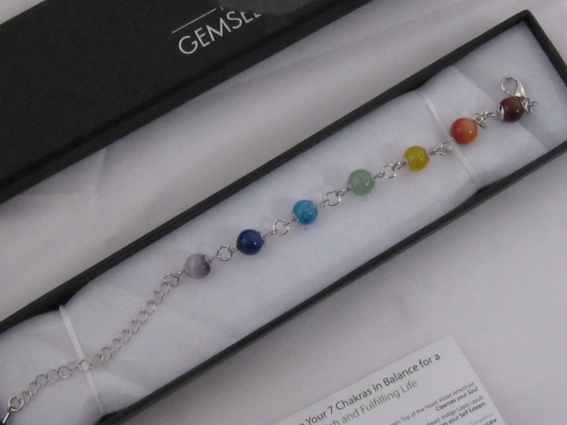 7 Chakra Gem Stone Bracelet. - Image 3 of 4