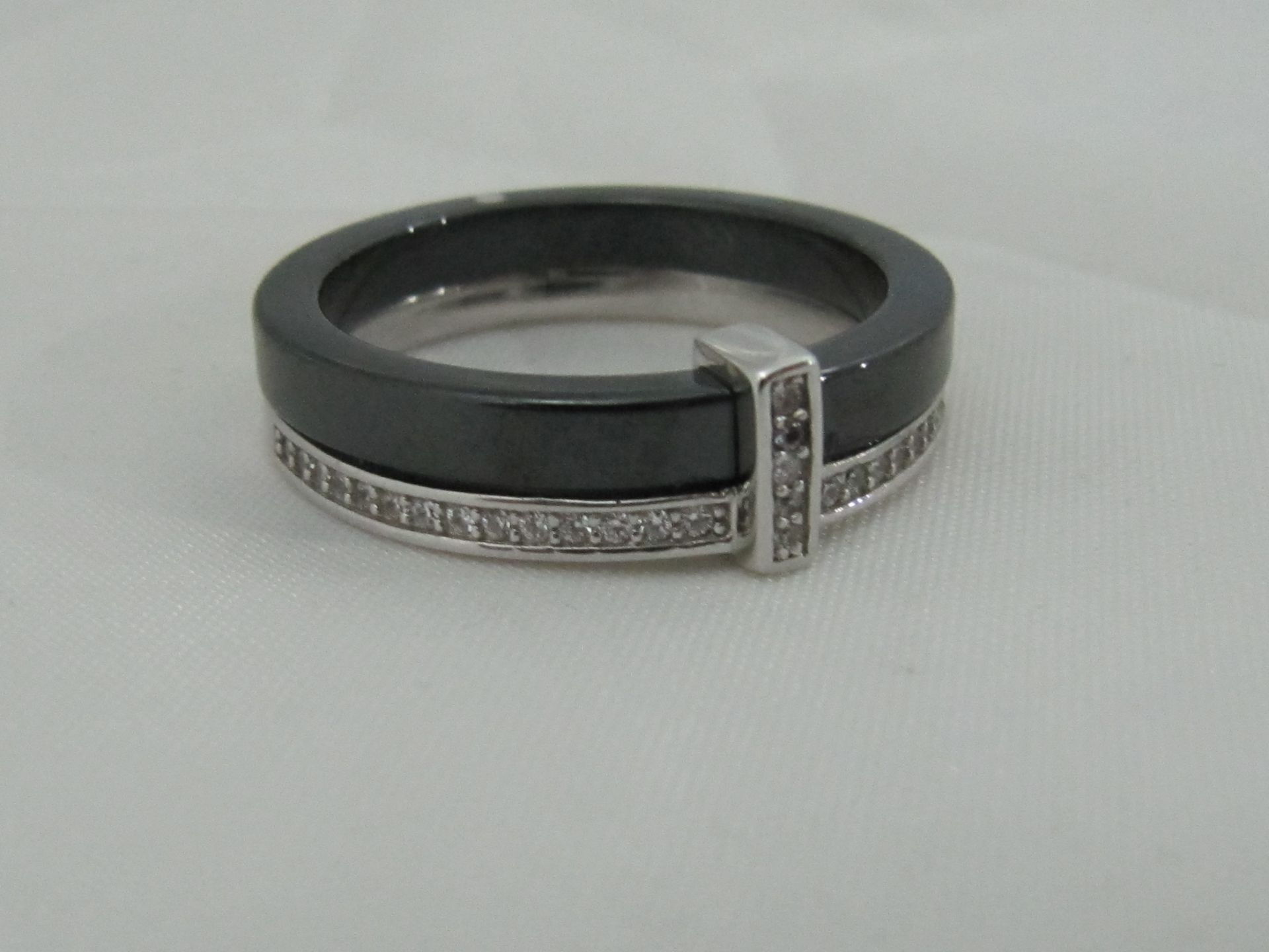 Stunning 10k White Gold Filled Ring. Size S. - Image 2 of 4