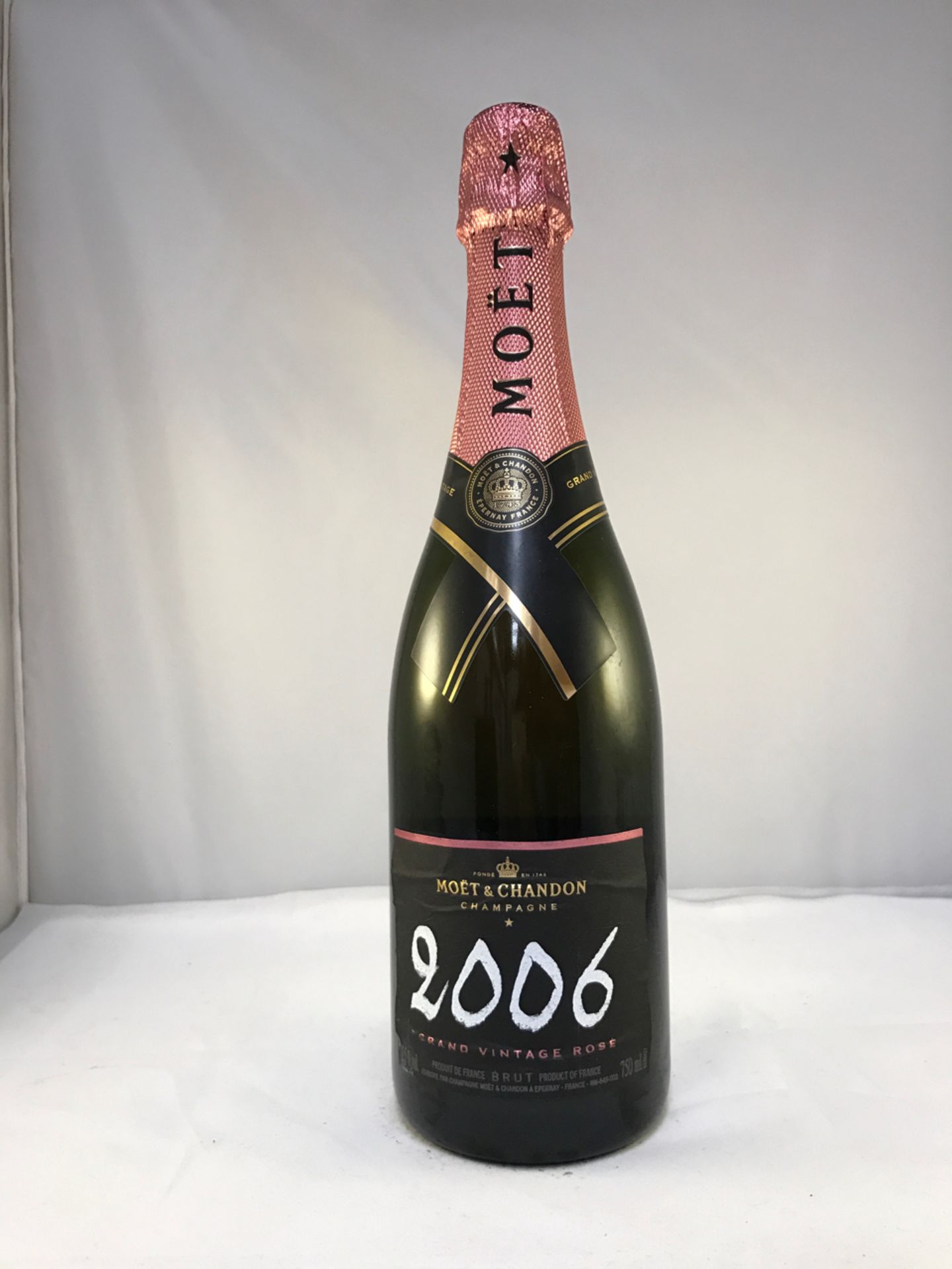 Moet & Chandon Champagne Grand Vintage Rosé 2006 750ml Bottle