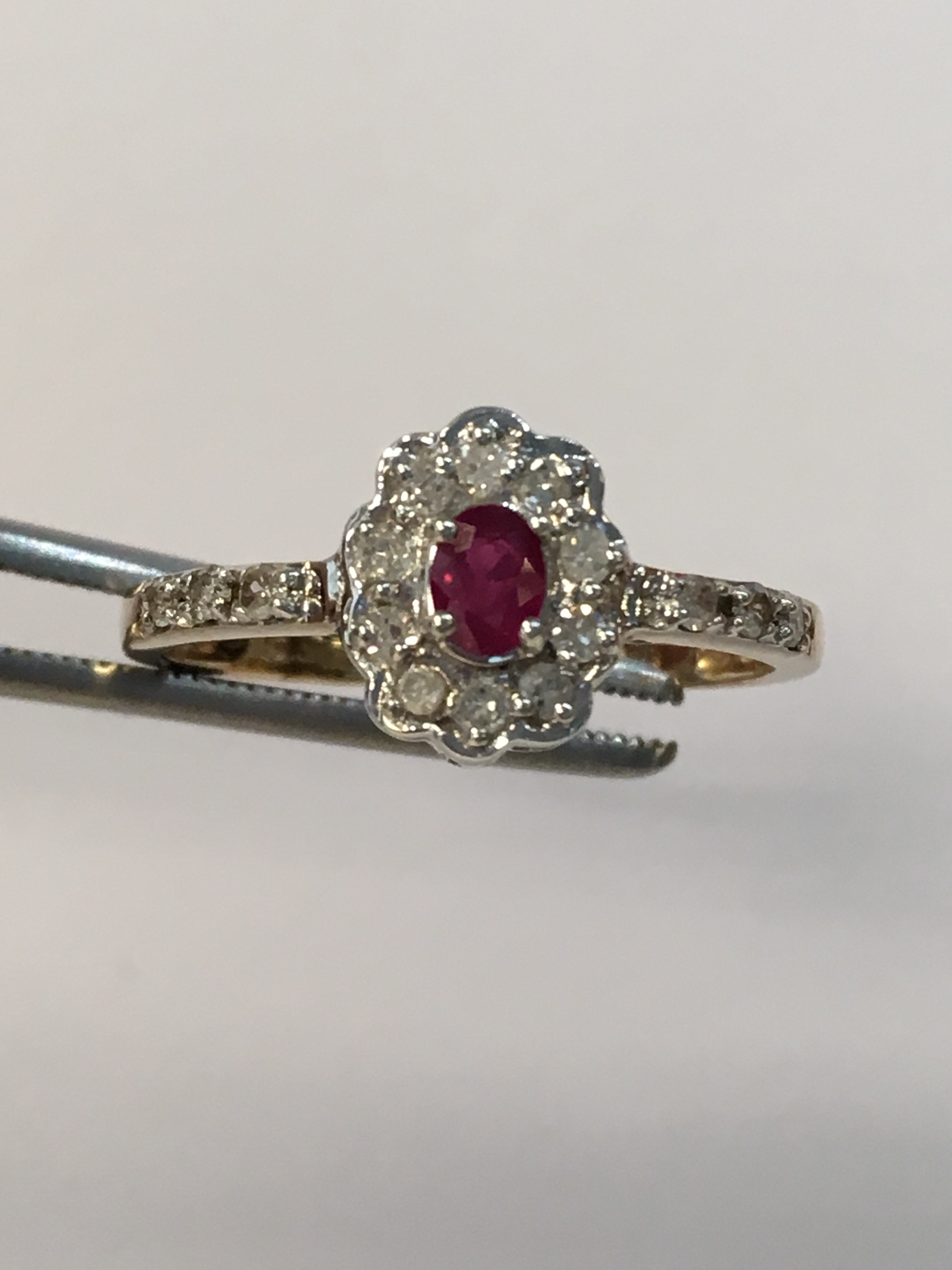 10K Yellow Gold with Burmese Ruby and Cluster Diamonds 0.12ct - Image 3 of 3