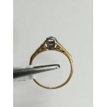 18K gold Single Diamond Ring