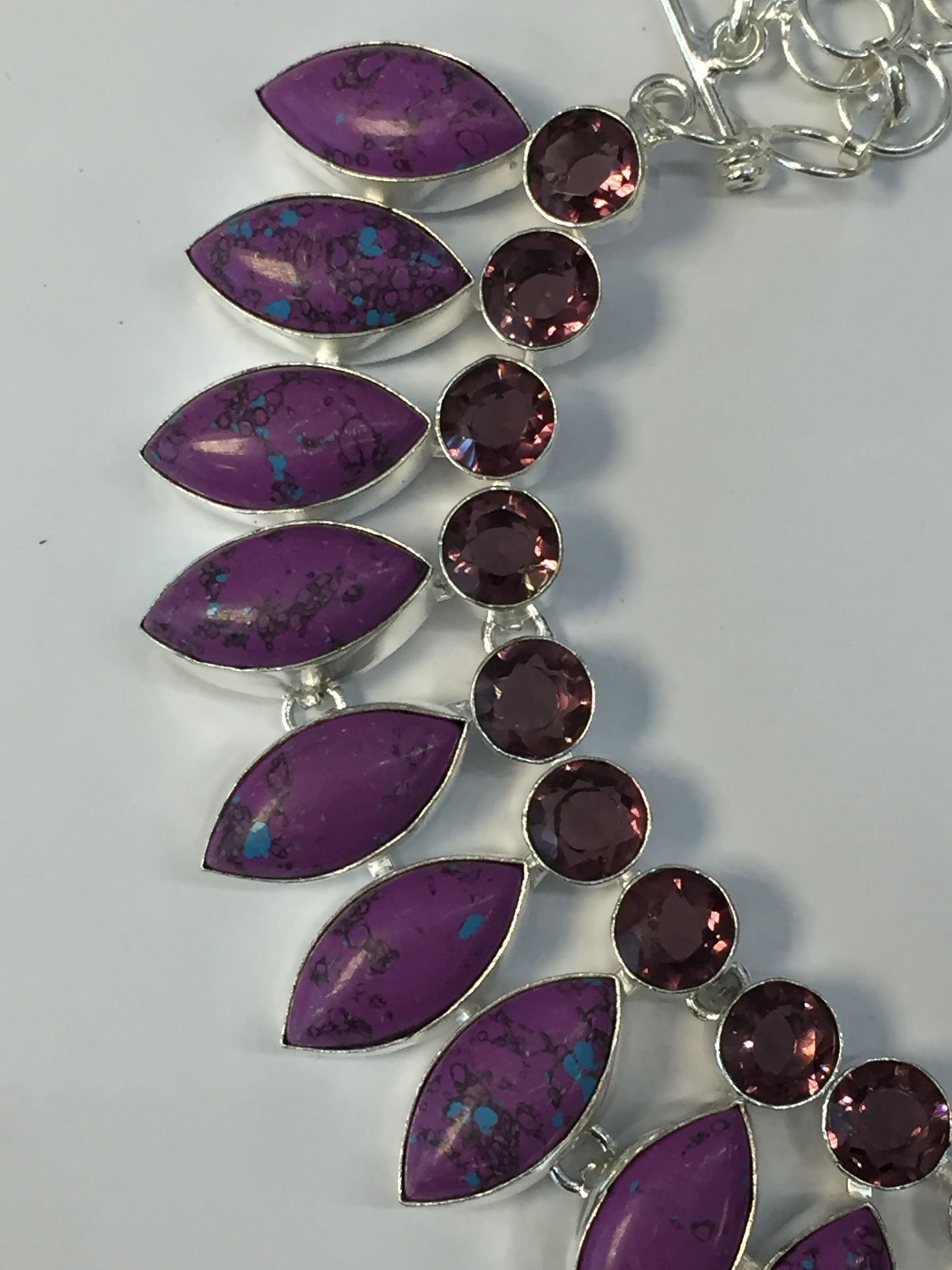 LOVELY PURPLE COPPER WITH PINK AMETHYST .925 SILVER NECKLACES SIZE 17-18'' 2999 - Image 2 of 2