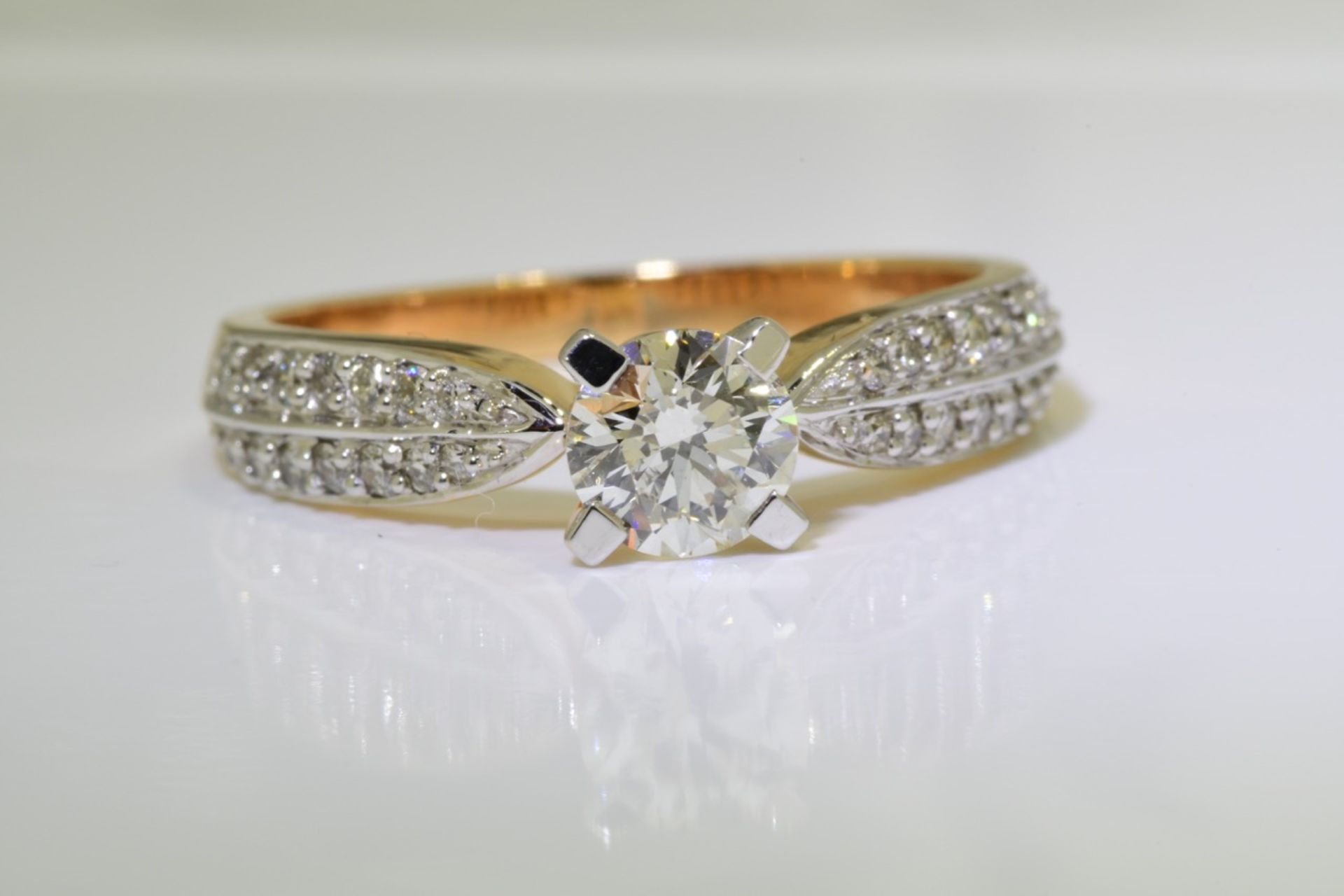 Diamond Ring (VALUATION £5735)