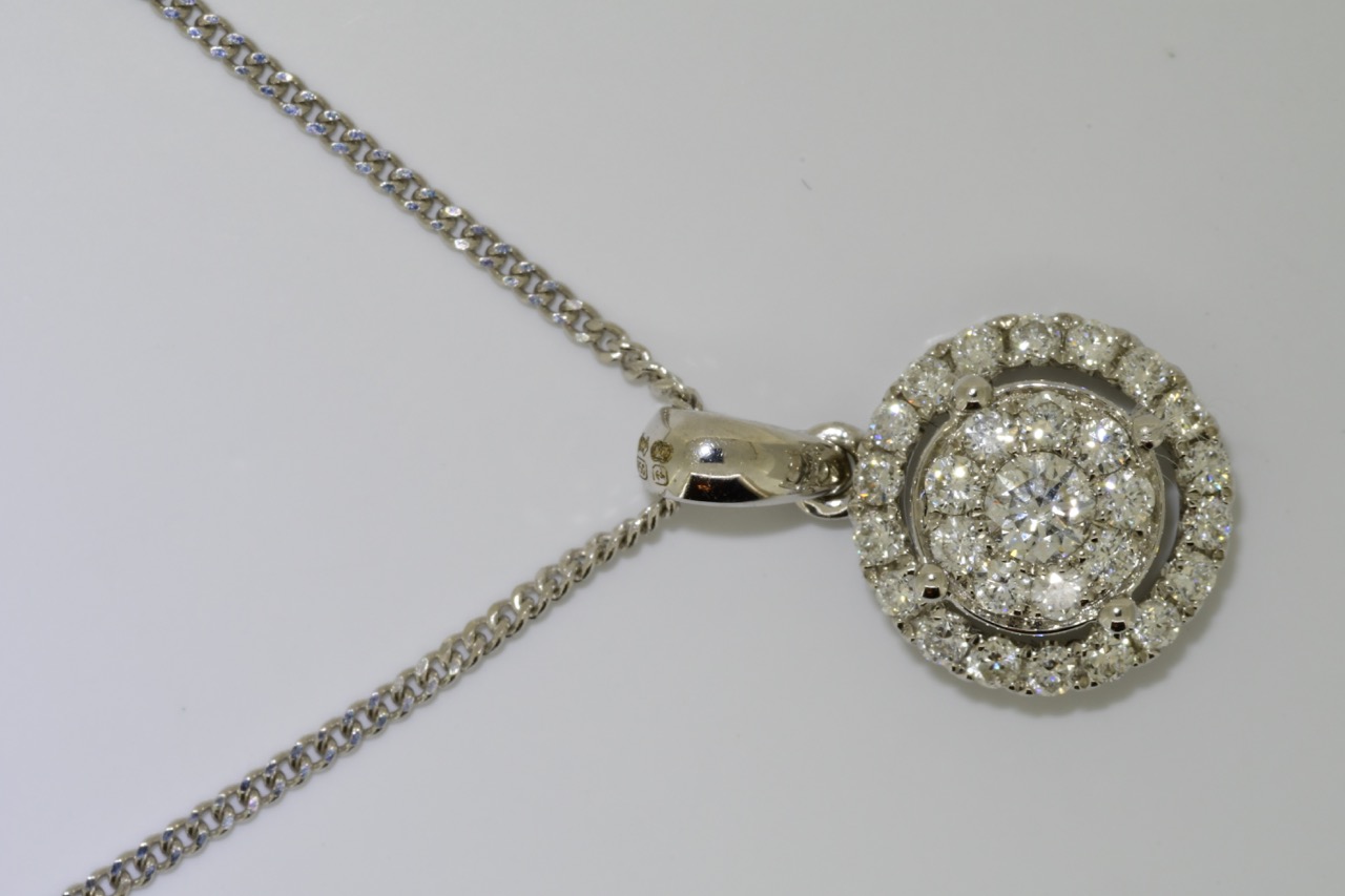 Diamond Pendant (VALUATION £1195)