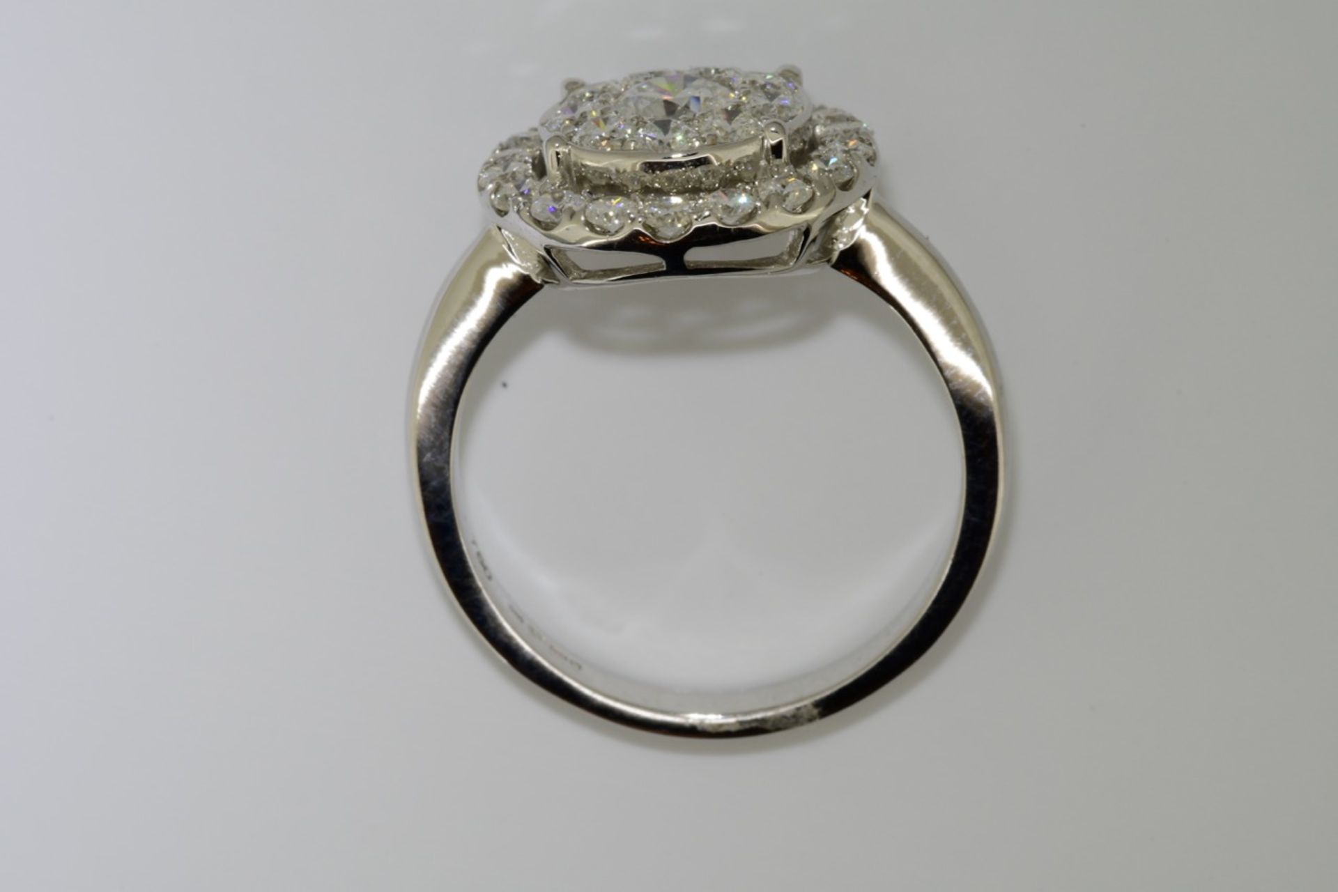 Diamond Ring (VALUATION £3995) - Image 2 of 3