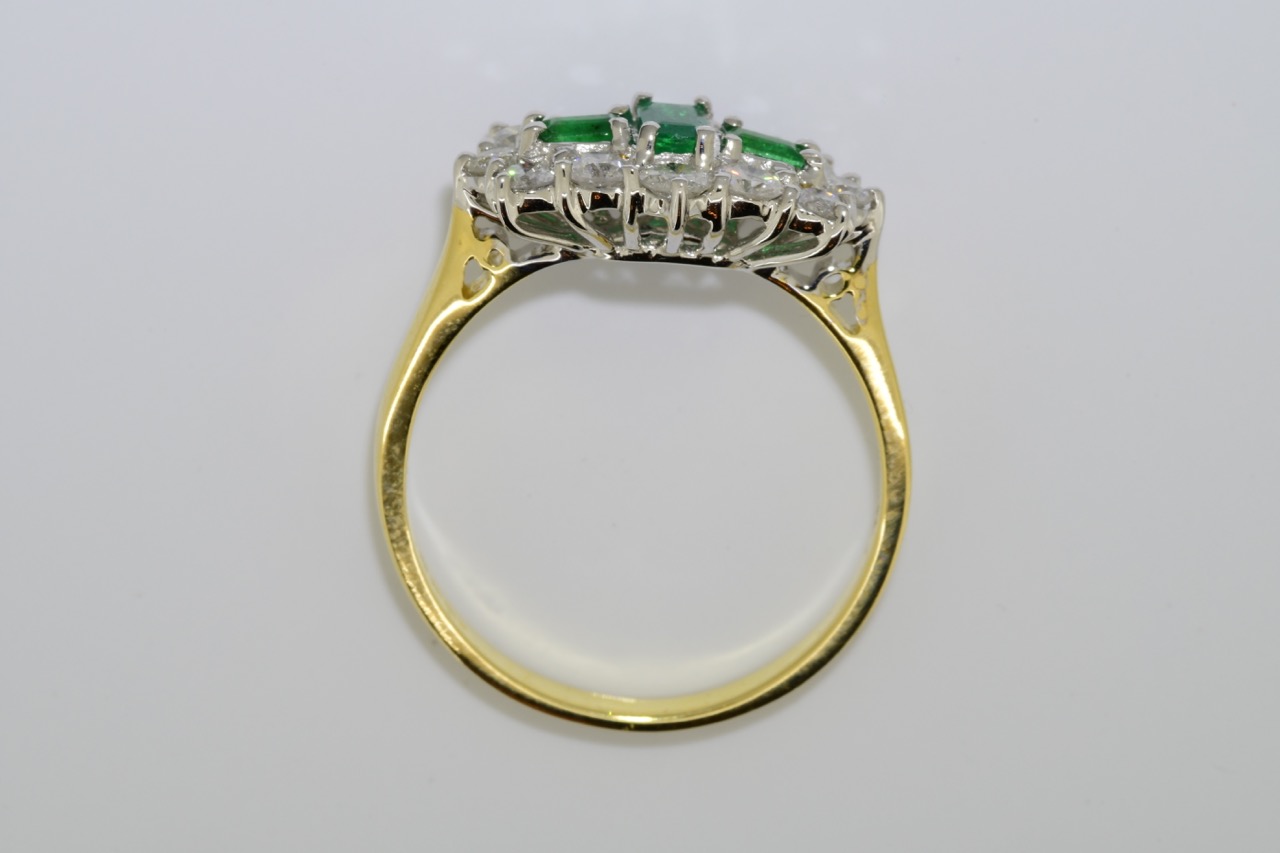 Emerald & Diamond Boat Ring (VALUATION £1995) - Image 2 of 4